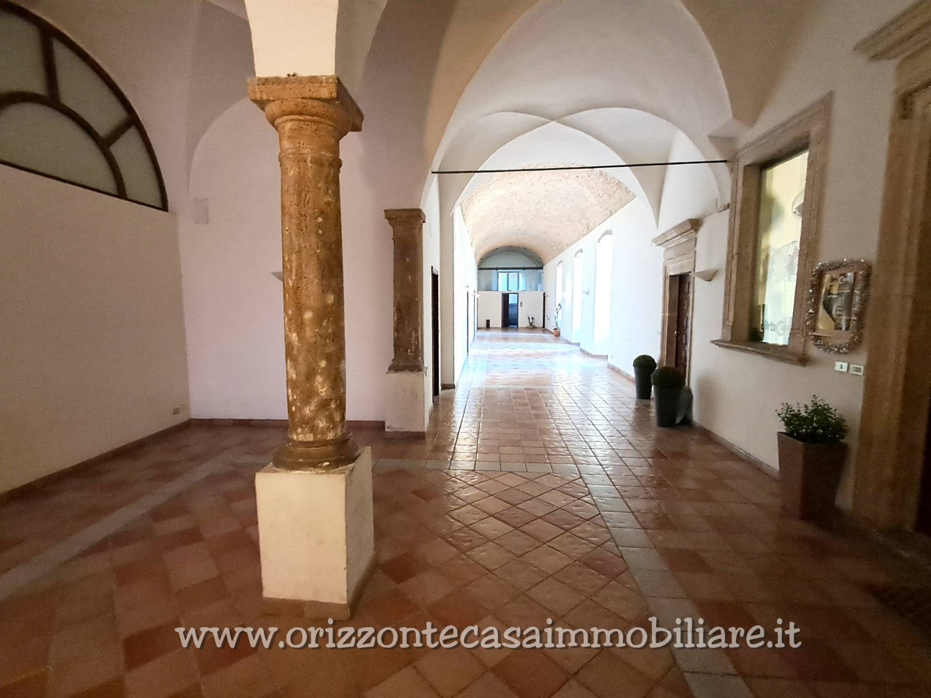 Studio/Ufficio in affitto a Ascoli Piceno, Centro Storico