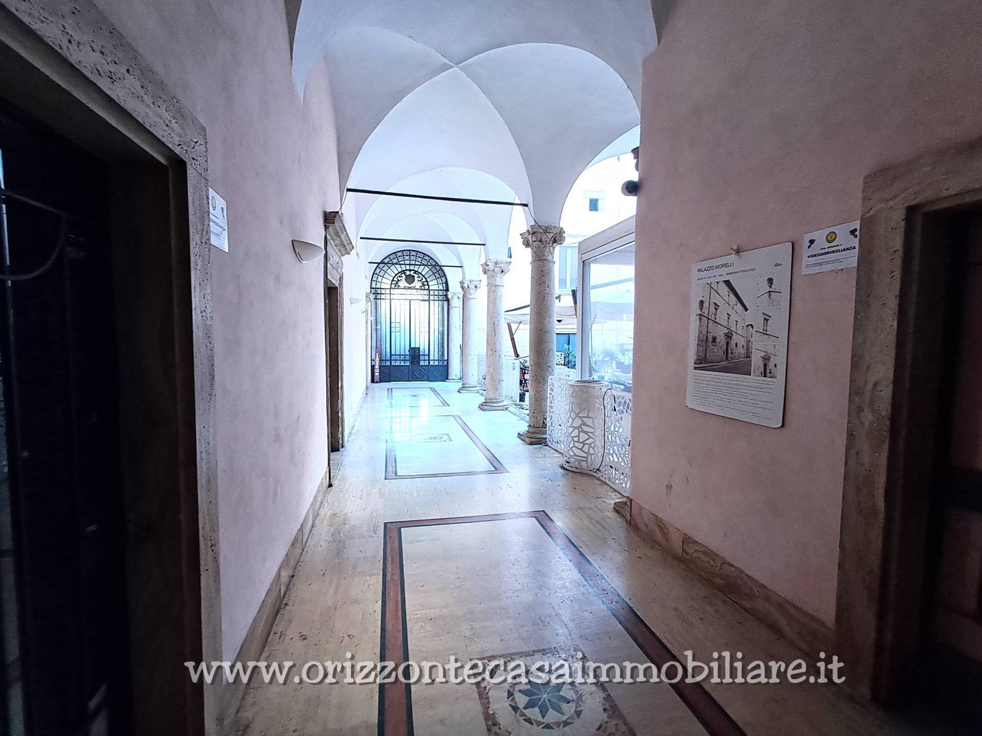 Studio/Ufficio in affitto a Ascoli Piceno, Centro Storico