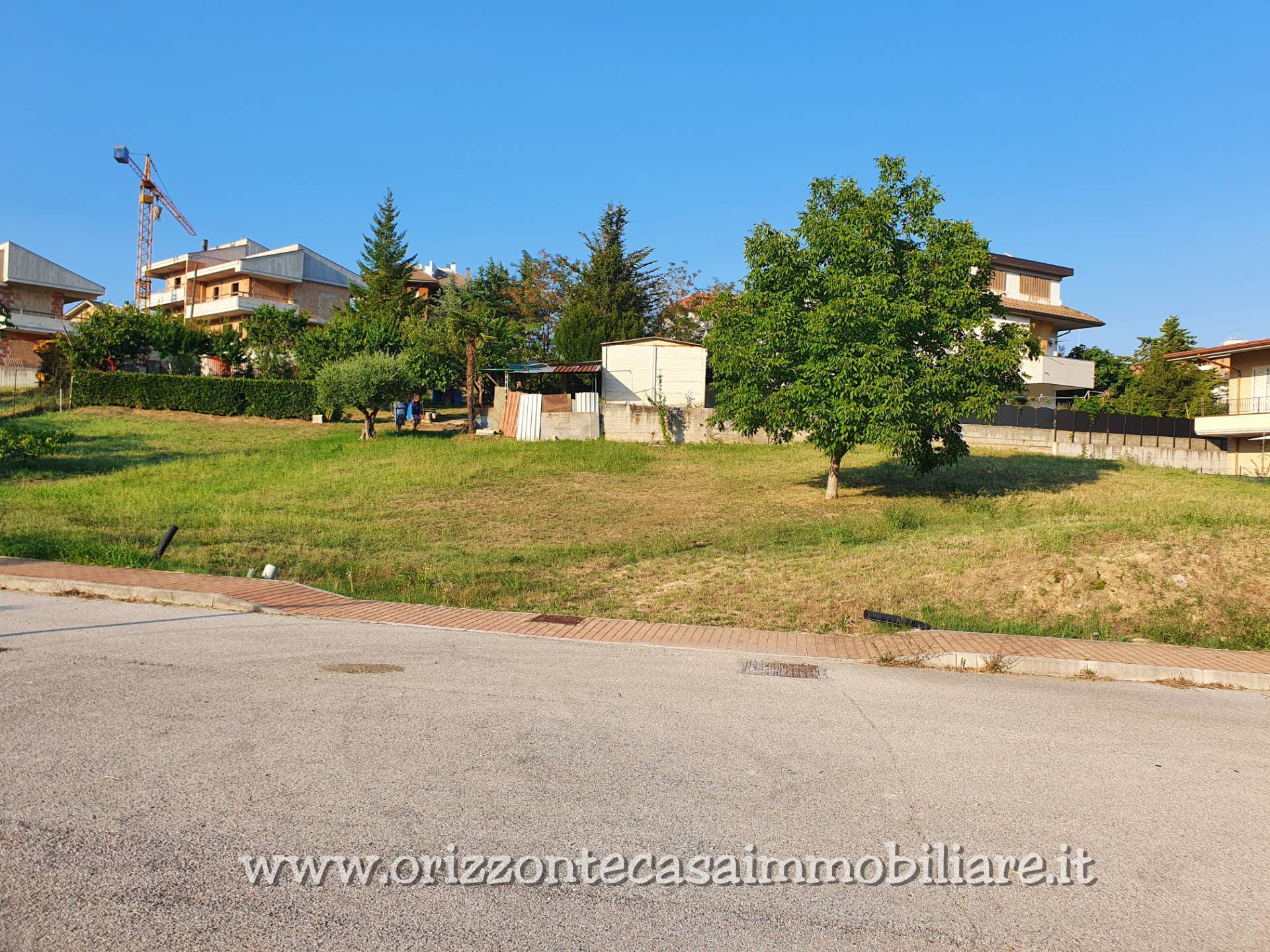 Terreno edificabile in vendita a Folignano, Villa Pigna