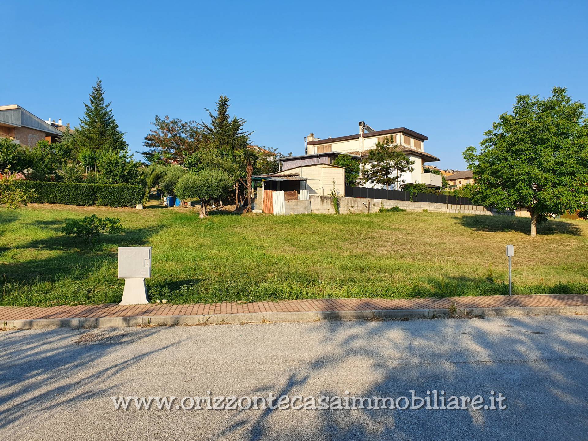 Terreno edificabile in vendita a Folignano, Villa Pigna