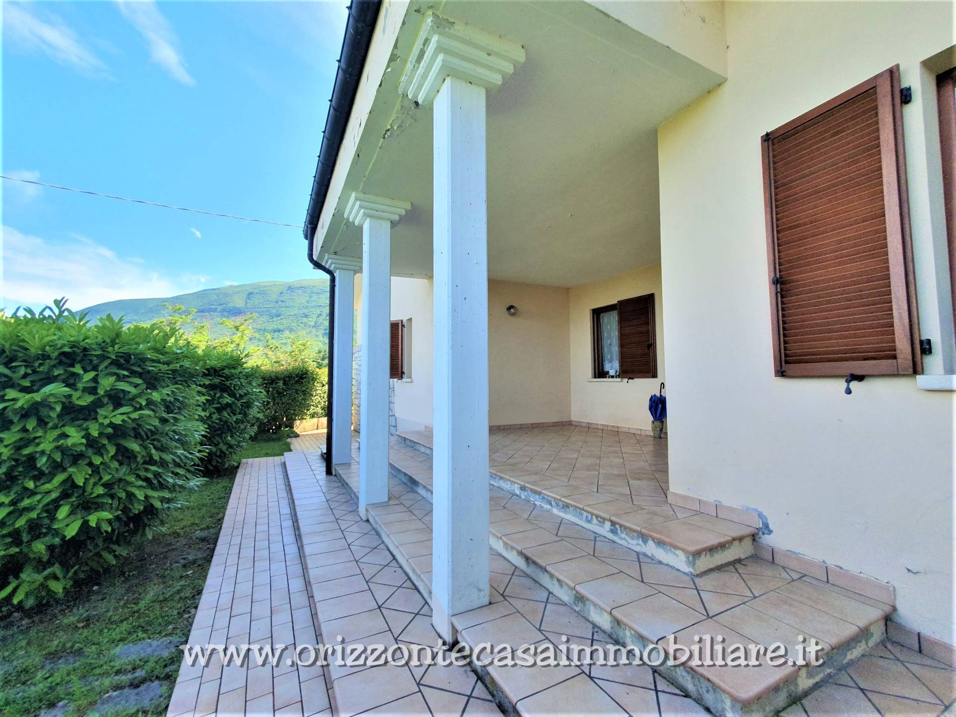 Villa in vendita a Ascoli Piceno, Santa Maria a Corte