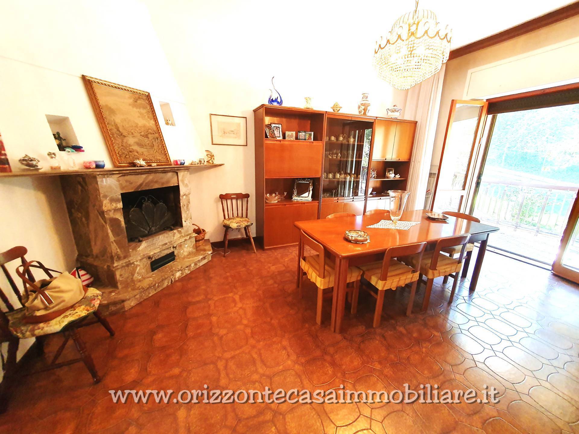 Villa in vendita a Ascoli Piceno, Case di Coccia