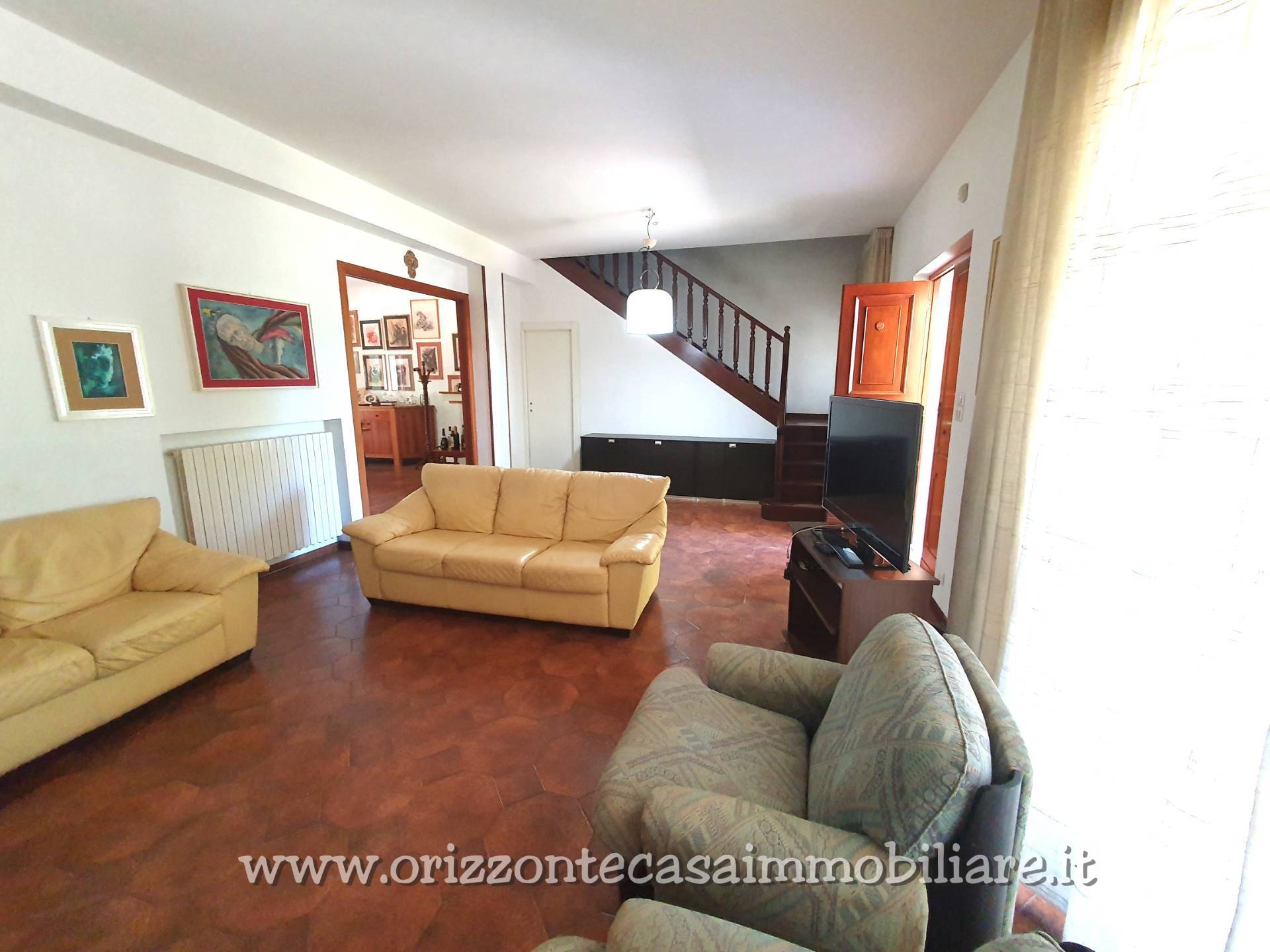 Villa in vendita a Ascoli Piceno, Case di Coccia