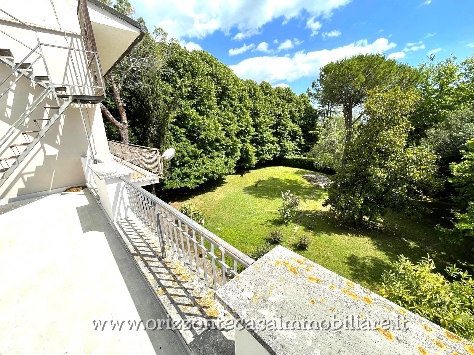 Villa in vendita a Civitella del Tronto, Villa Lempa