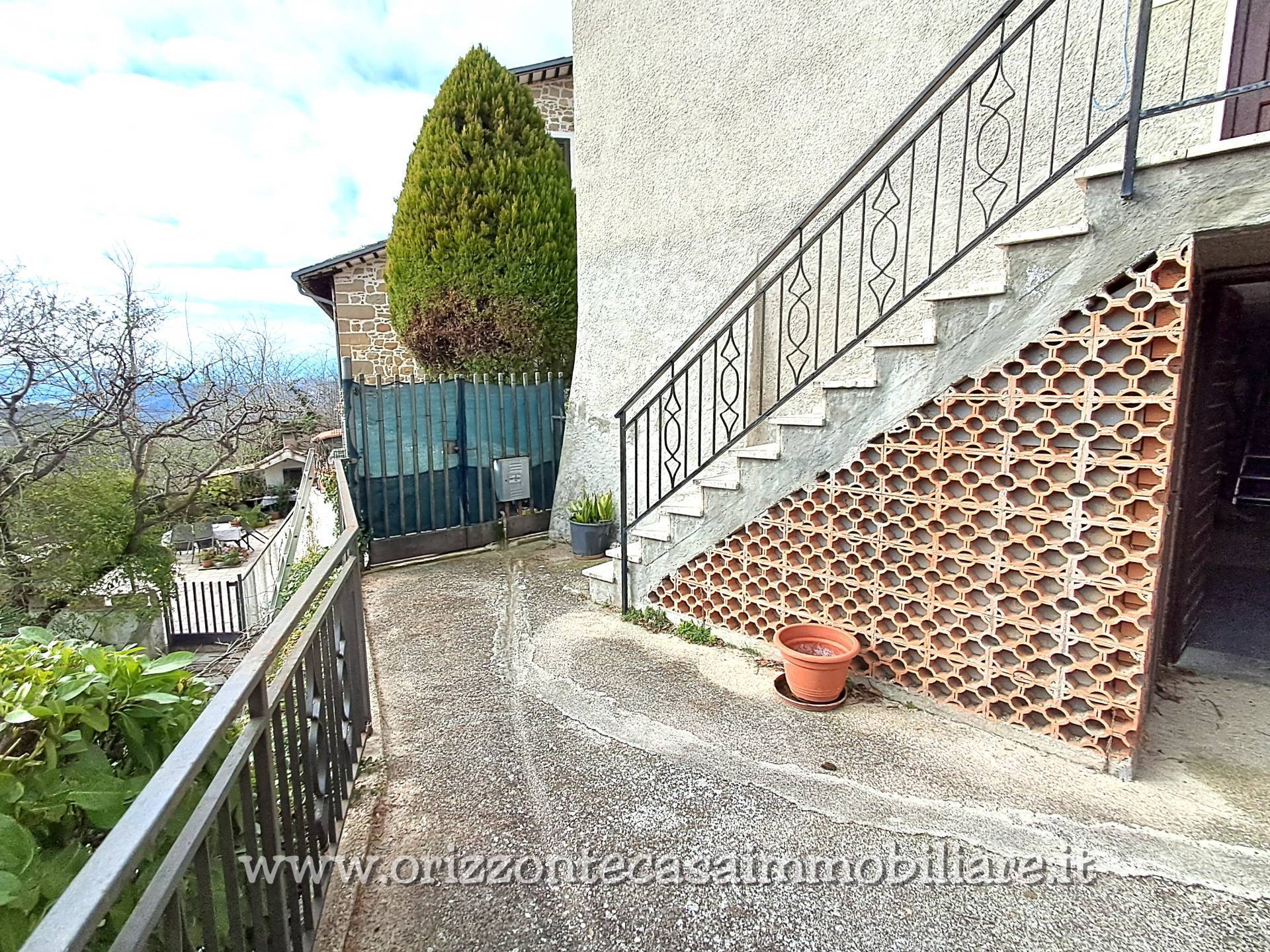 CIELO/TERRA in vendita a Ascoli Piceno, Venagrande