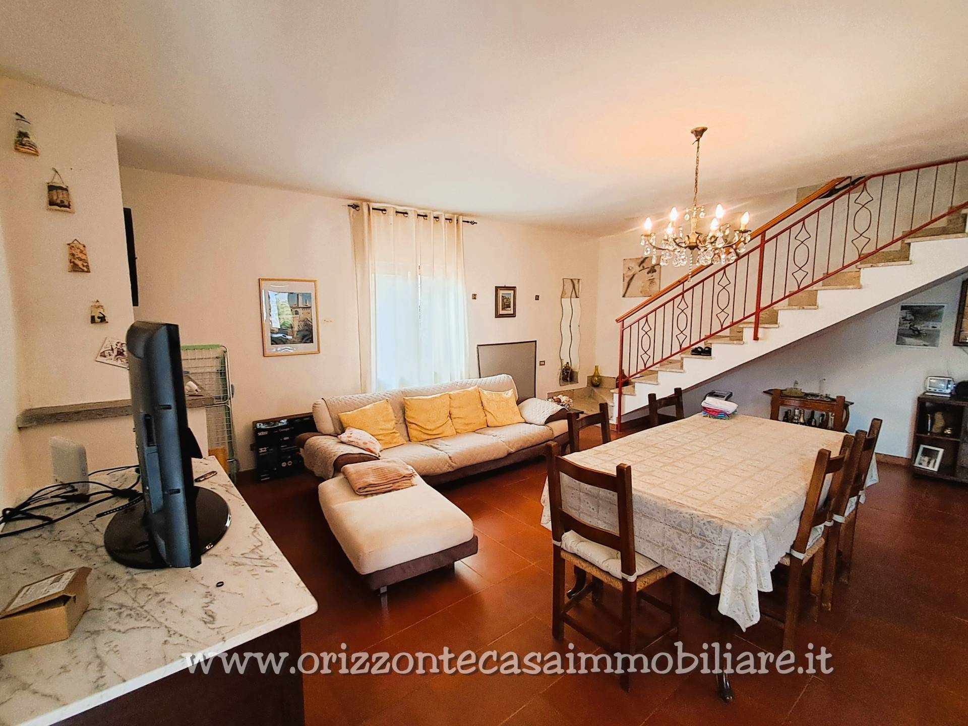 CIELO/TERRA in vendita a Ascoli Piceno, Venagrande