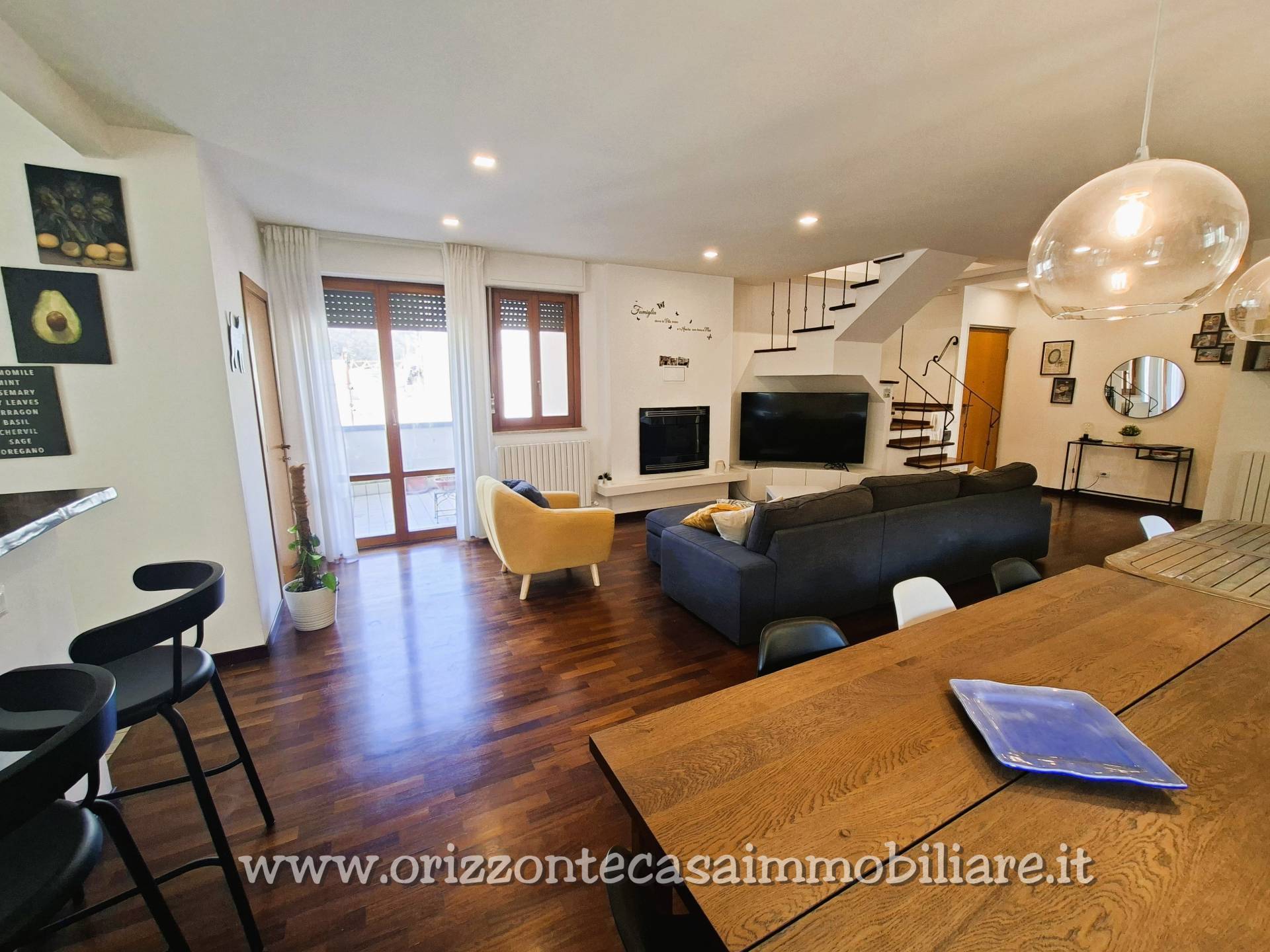 APPARTAMENTO CON MANSARDA in vendita a Acquasanta Terme