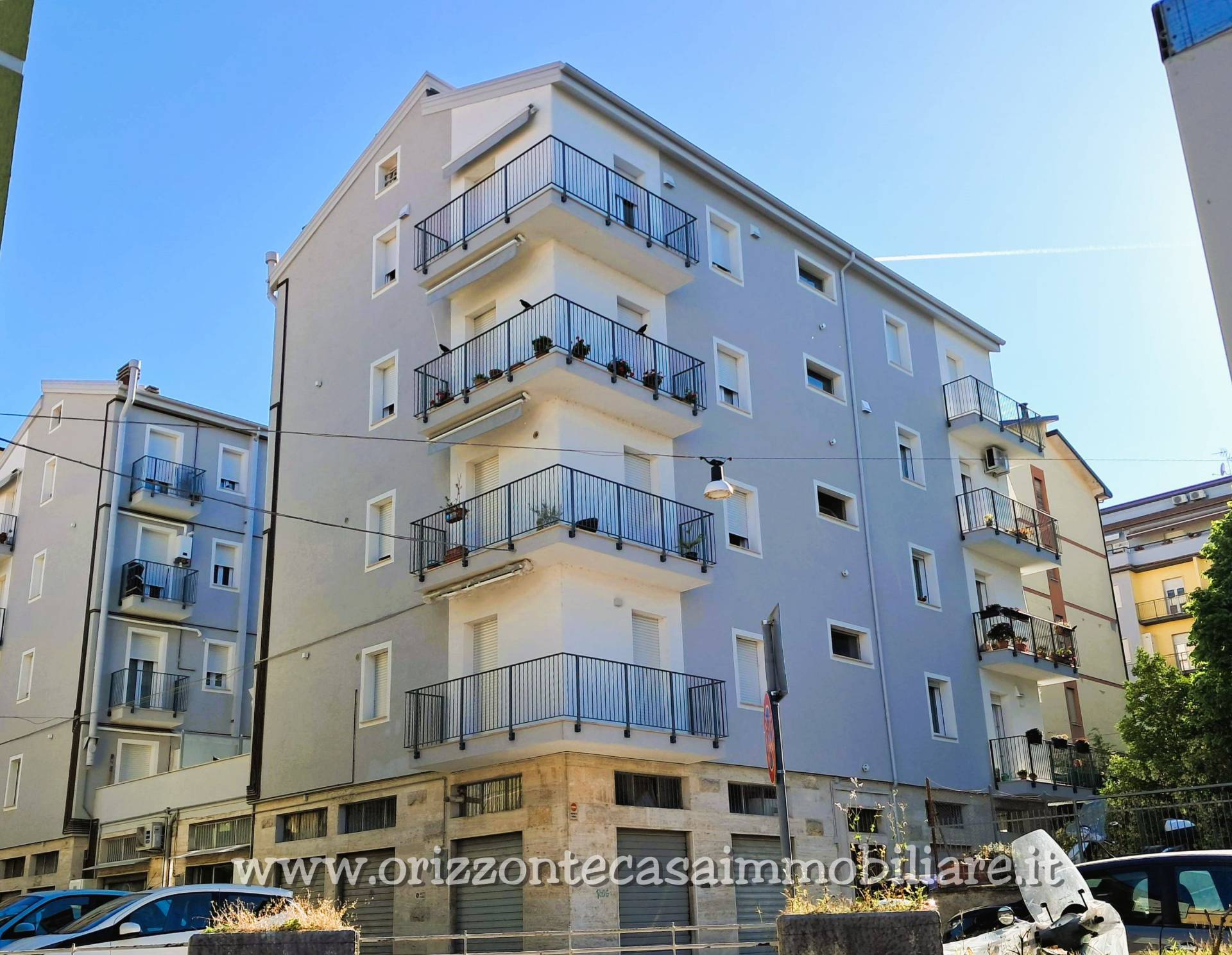 APPARTAMENTO CON MANSARDA in vendita a Ascoli Piceno, Porta Maggiore