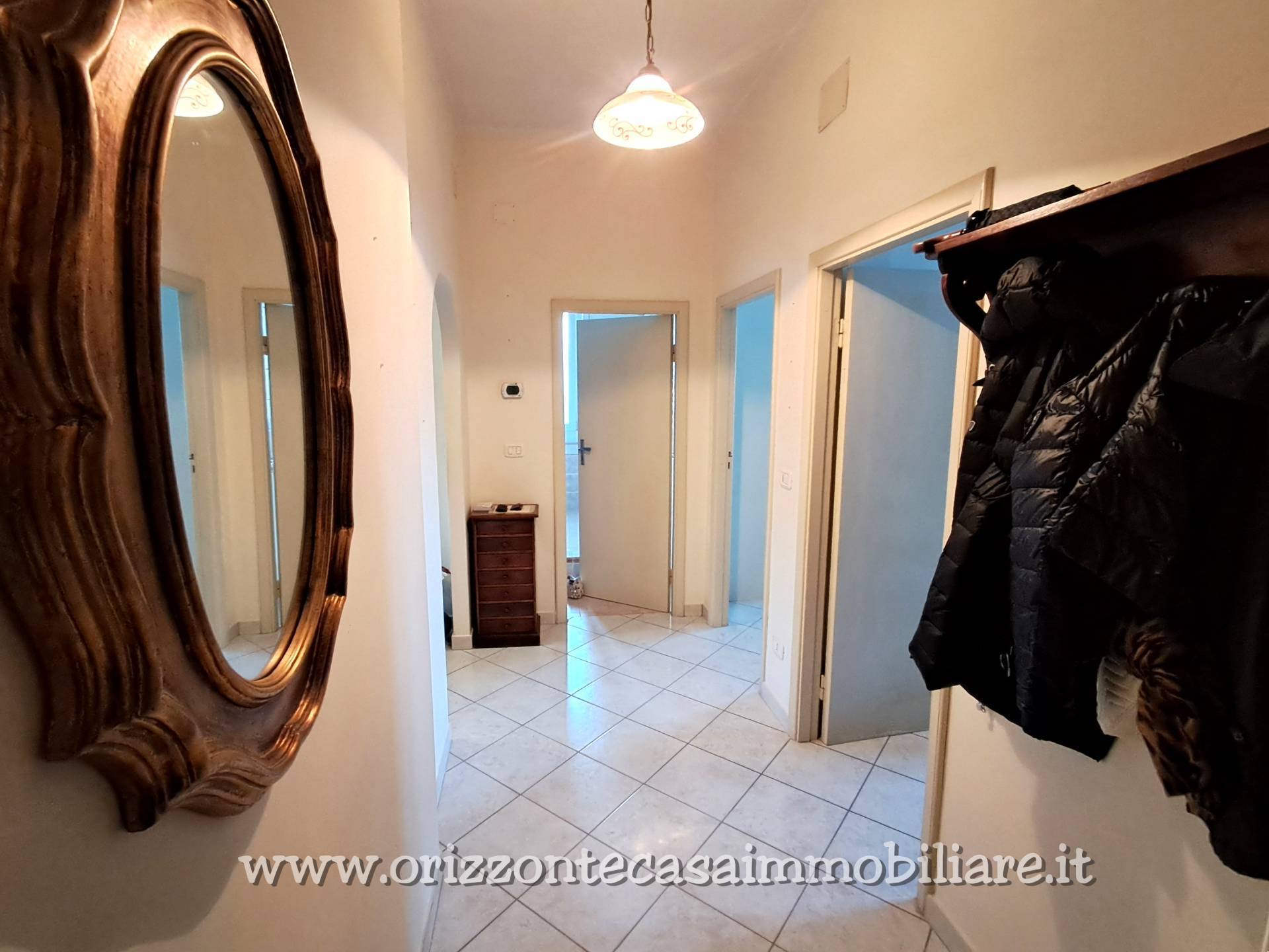 APPARTAMENTO CON MANSARDA in vendita a Ascoli Piceno, Porta Maggiore