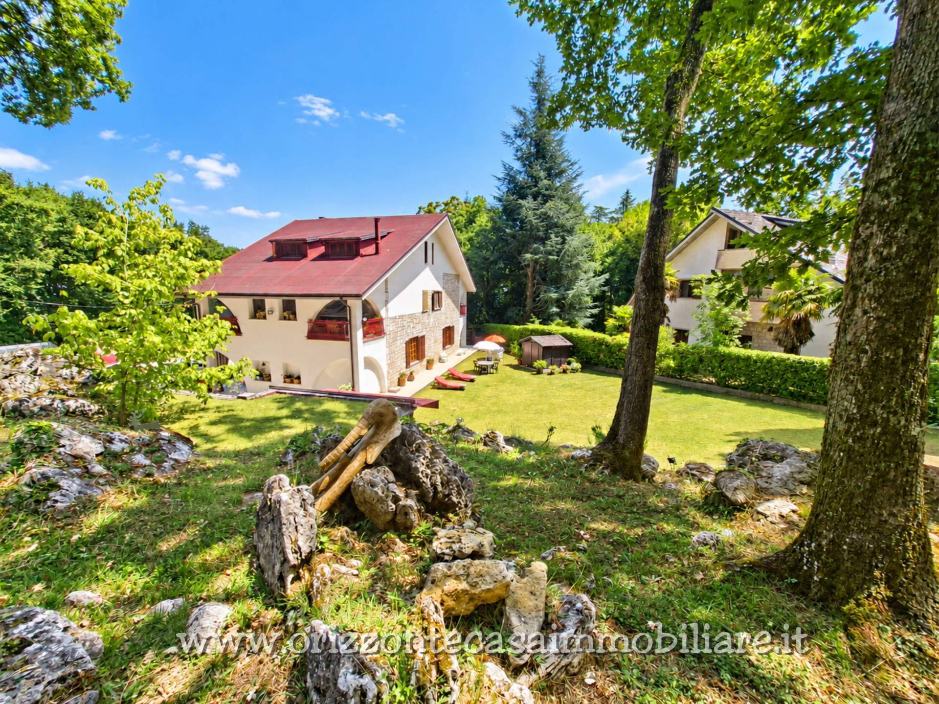 Villa in vendita a Ascoli Piceno, Carpineto
