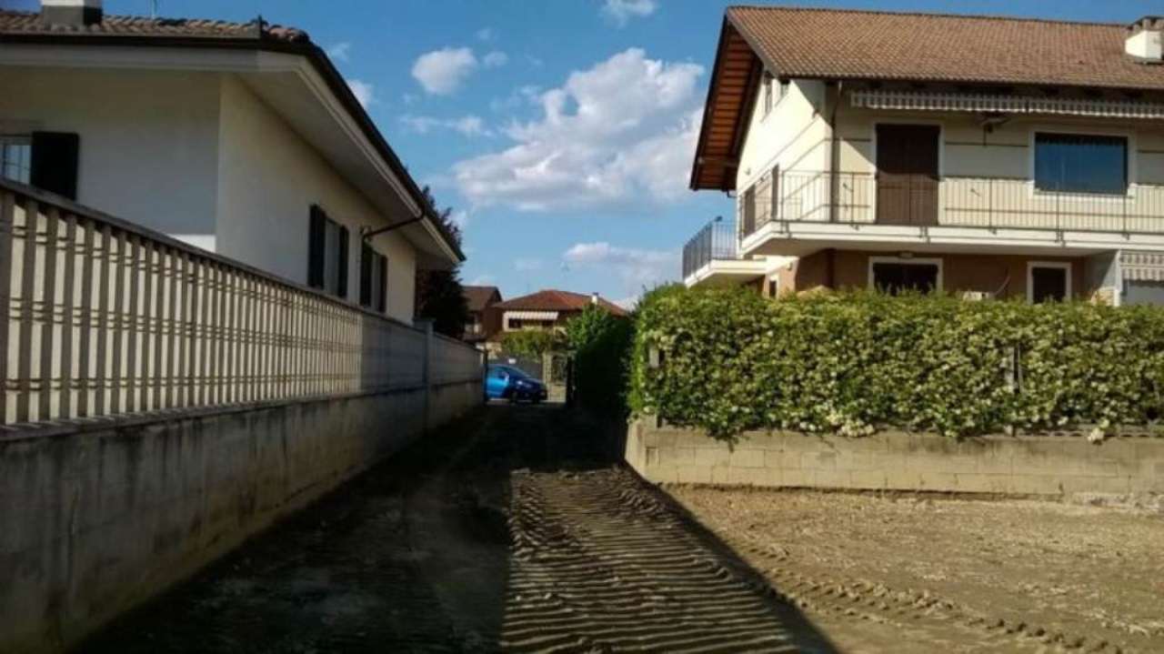 Posto Auto in affitto a Piobesi Torinese, Centrale