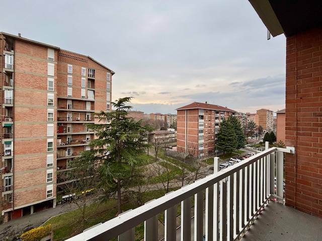 Appartamento in vendita a Torino, Mirafiori sud