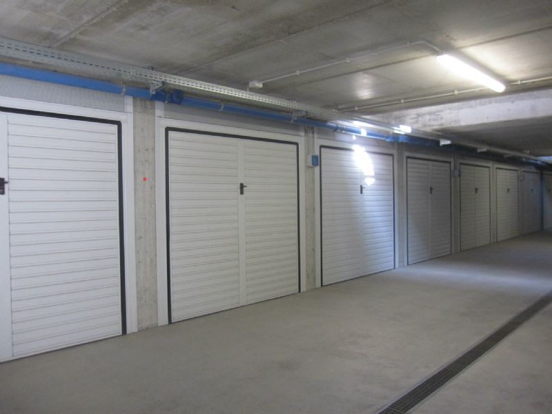 Box o garage in vendita a Vinovo, Vinovo