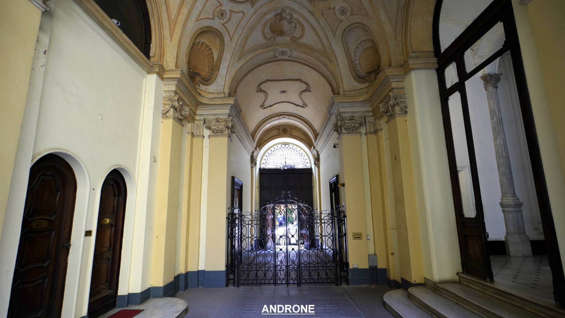 Appartamento in vendita a Torino, Centro