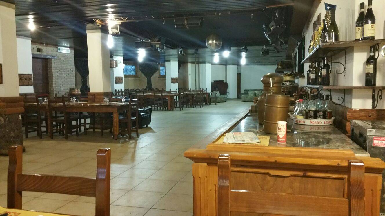 Locale commerciale in vendita a Cesana Torinese