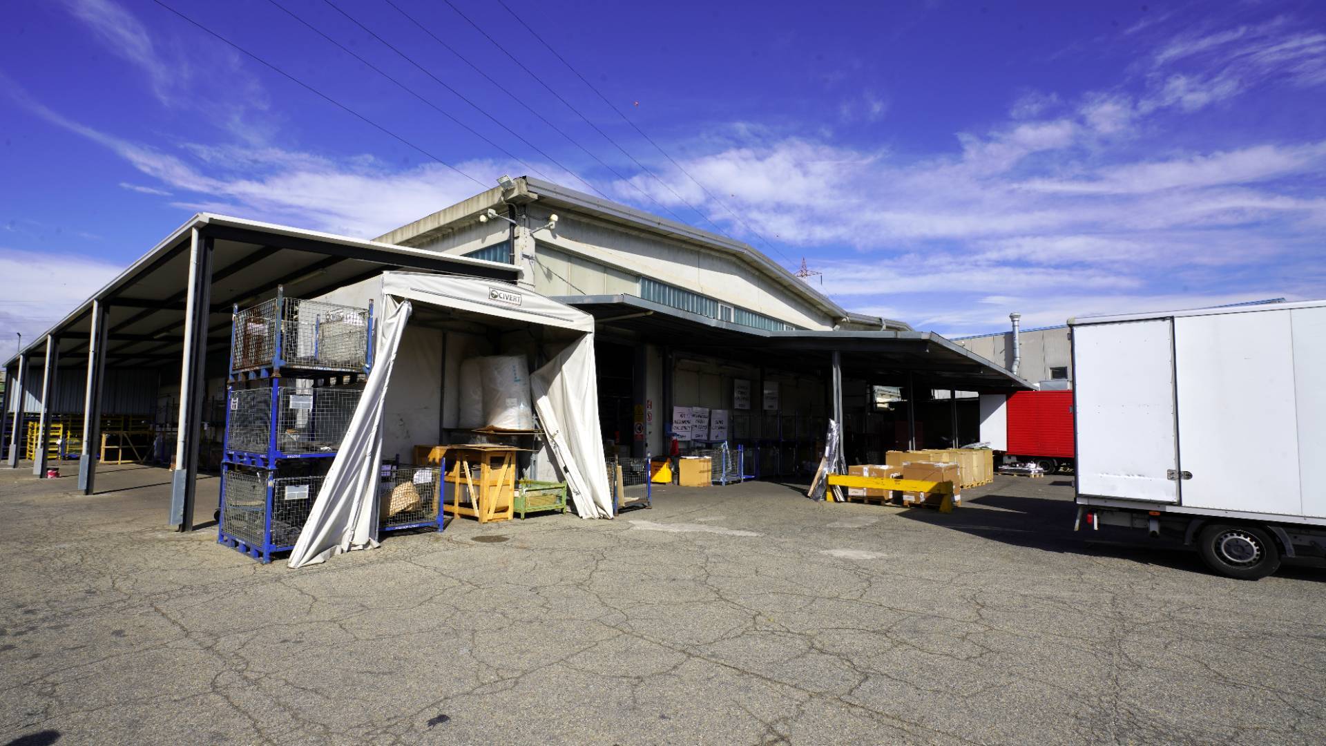 Capannone in vendita a Settimo Torinese