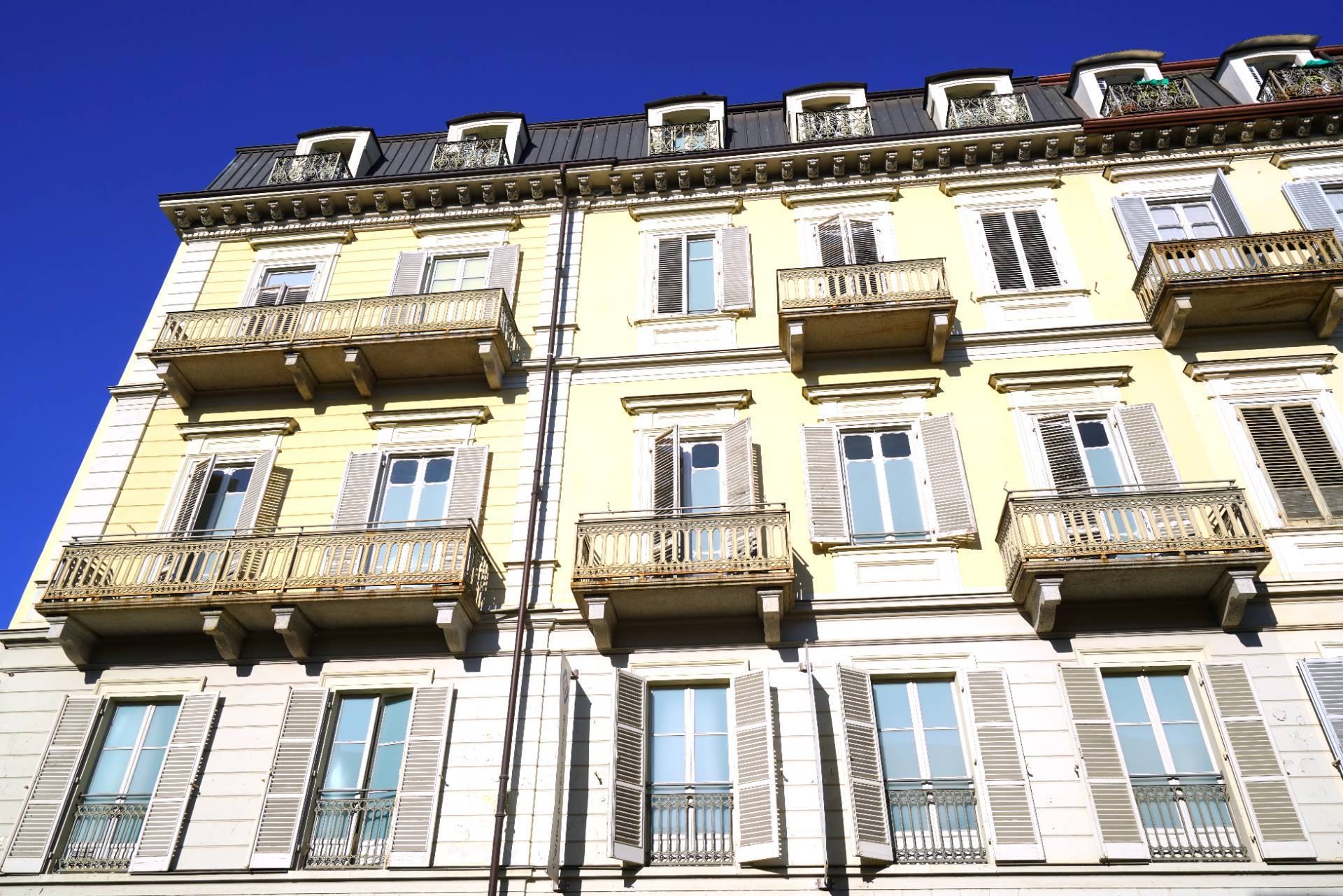 Stabile - Palazzo in affitto a Torino, Centro