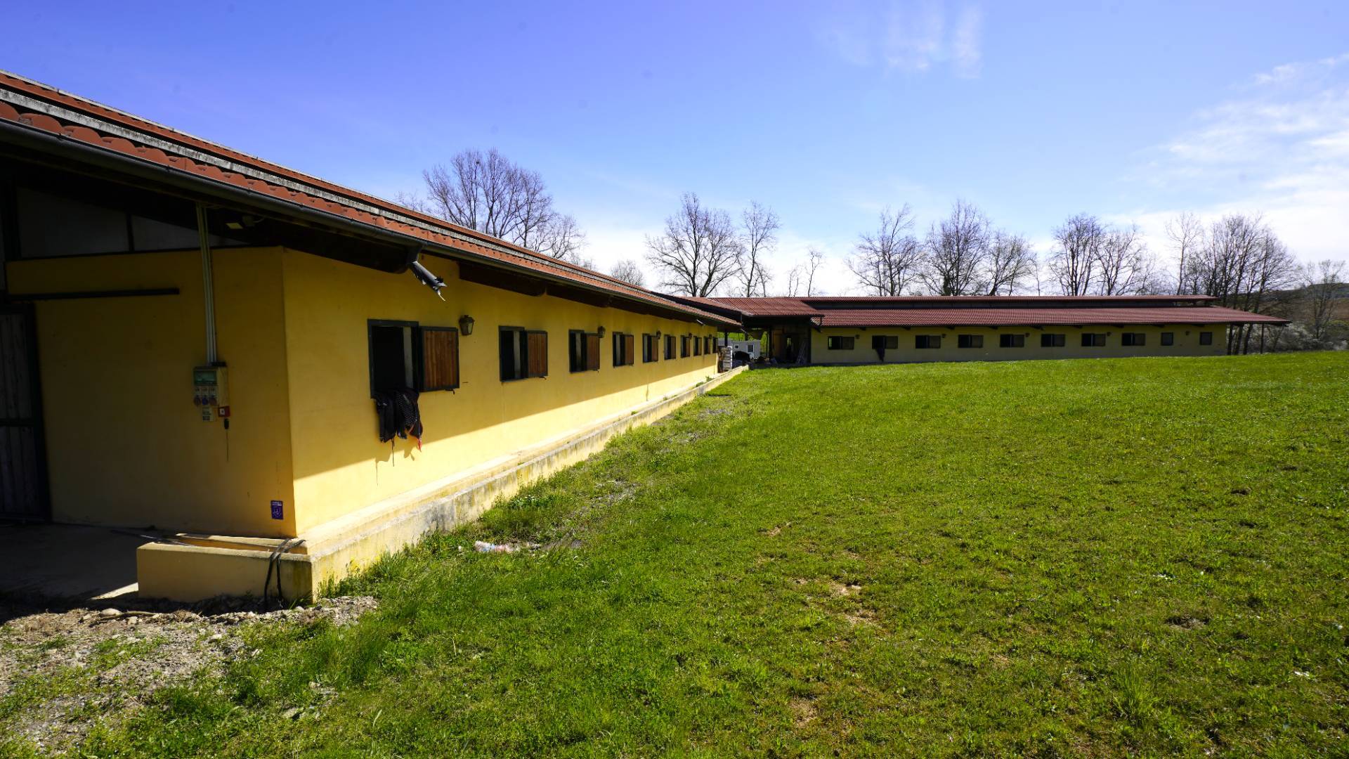 Tenuta in vendita a Cellarengo, Menab