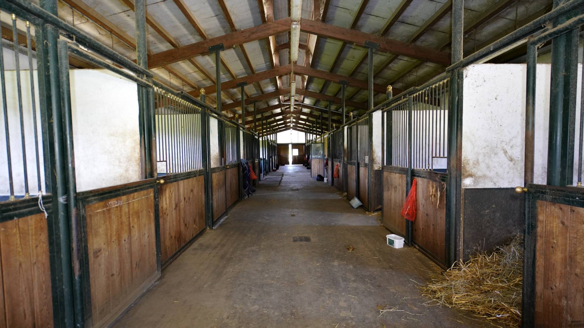Tenuta in vendita a Cellarengo, Menab