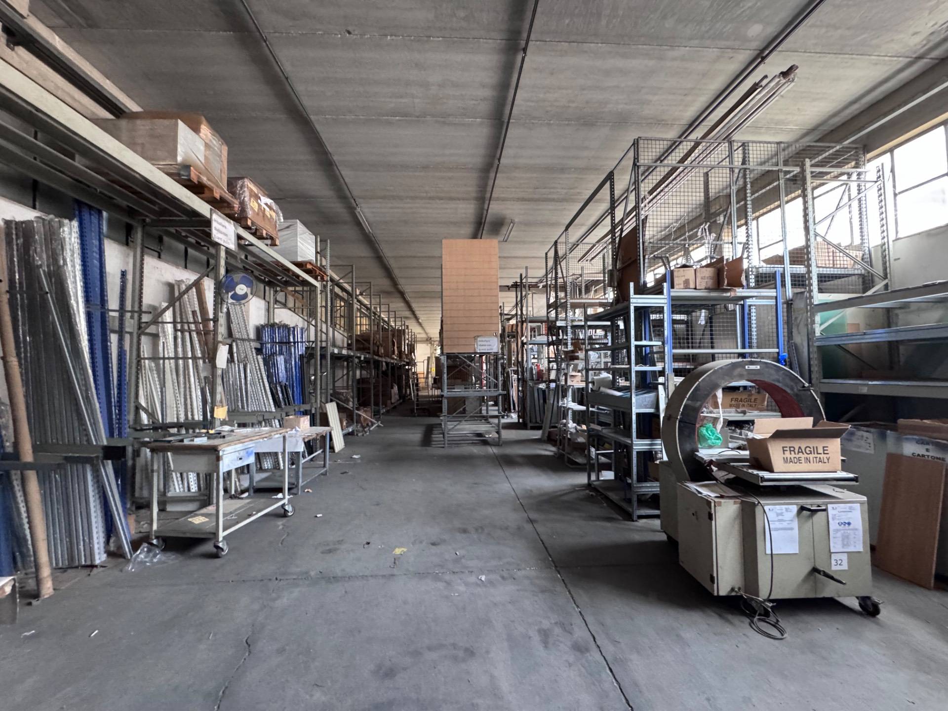 Opificio in vendita a Santa Maria a Monte, Montecalvoli in basso