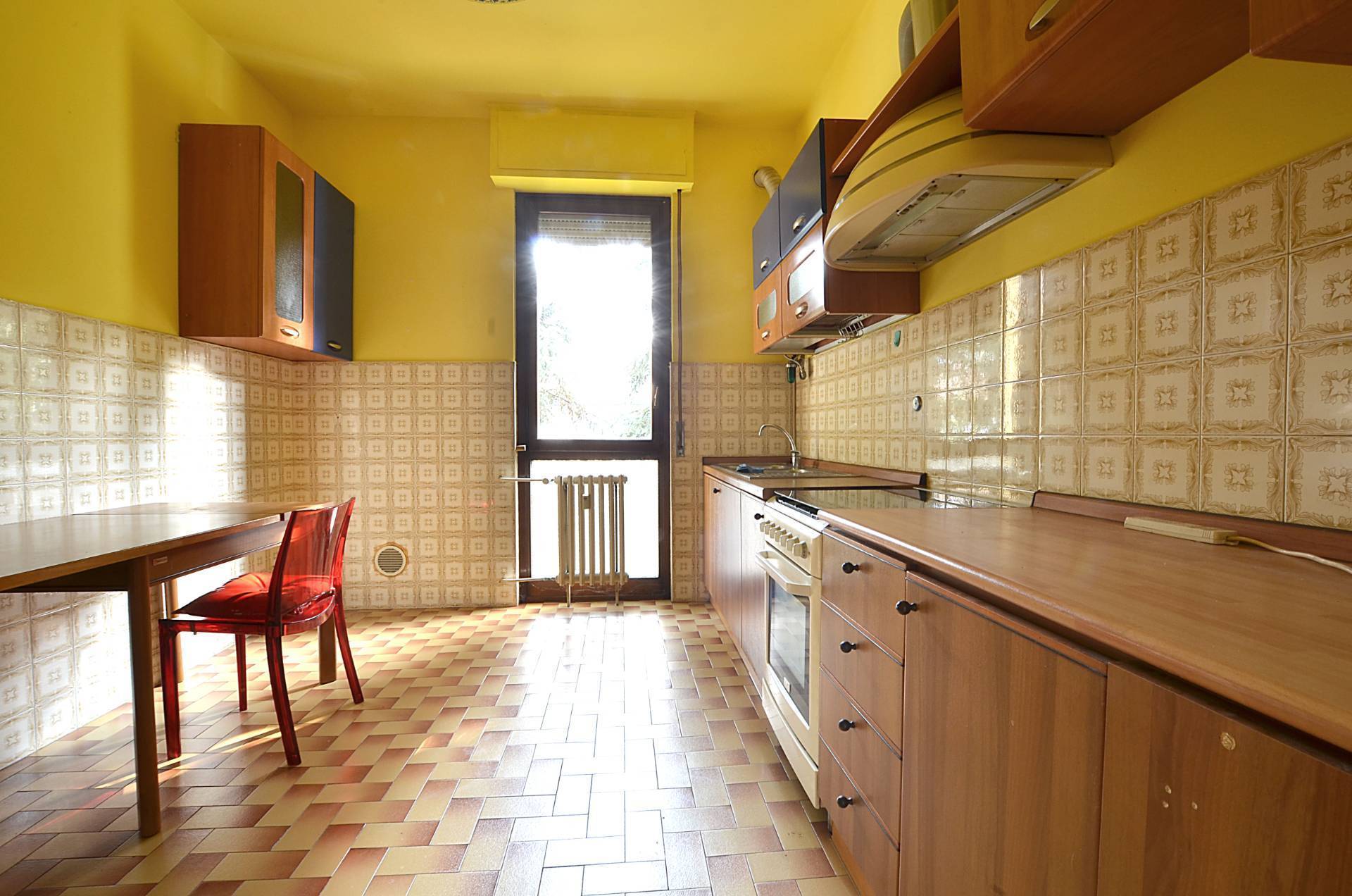 Appartamento in vendita a Vimercate, Centro