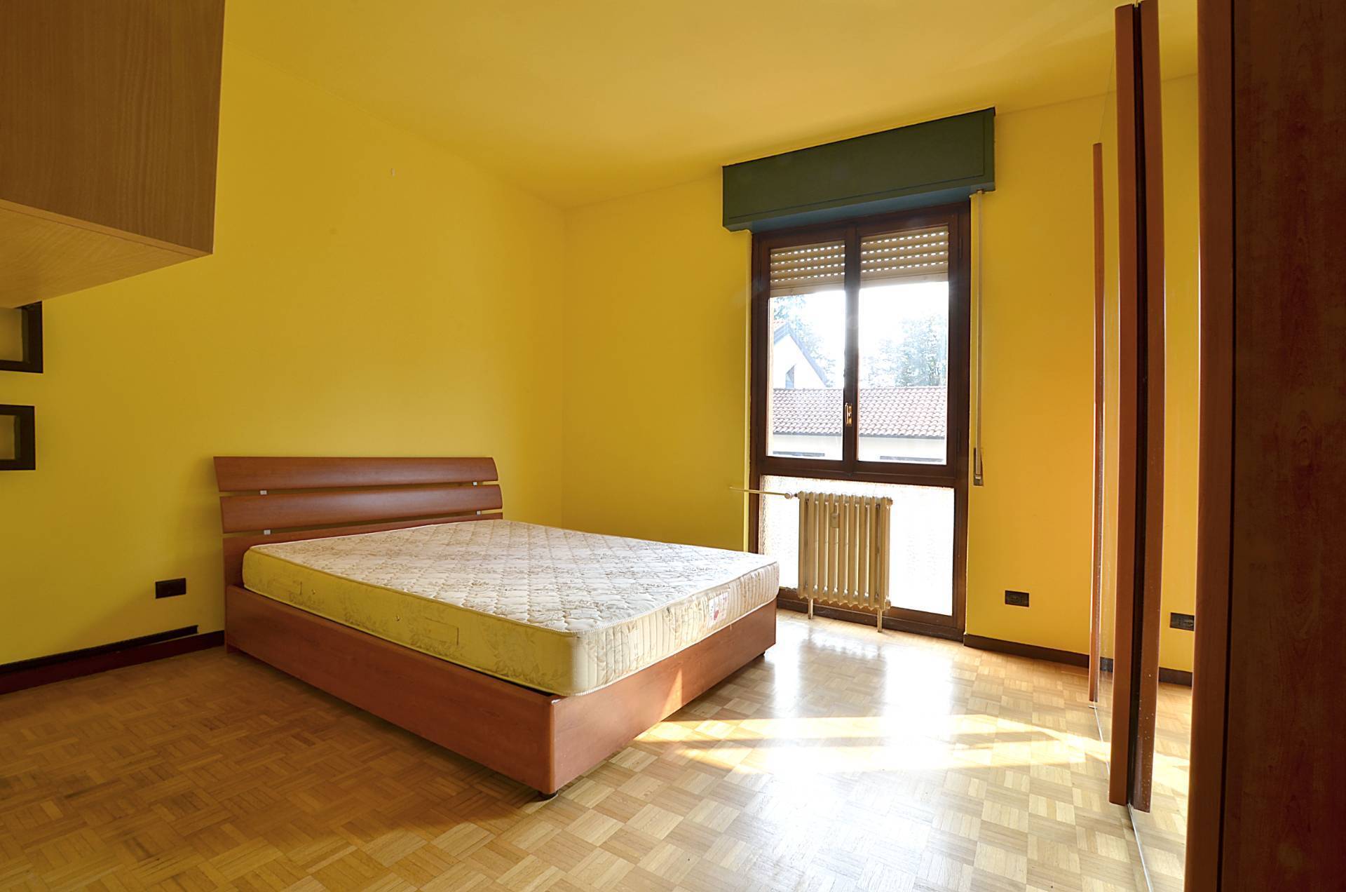 Appartamento in vendita a Vimercate, Centro