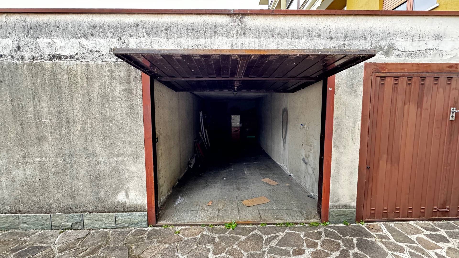 Box o garage in affitto a Vimercate, Ad. Centro