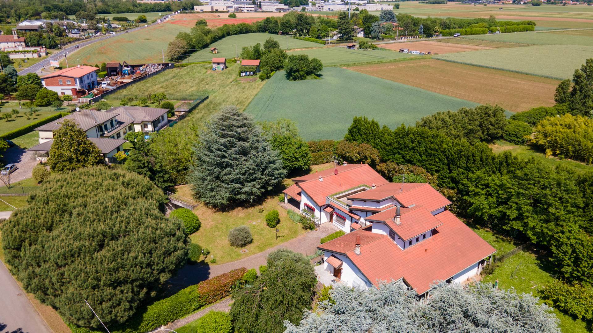 Villa in vendita a Vimercate, Ruginello