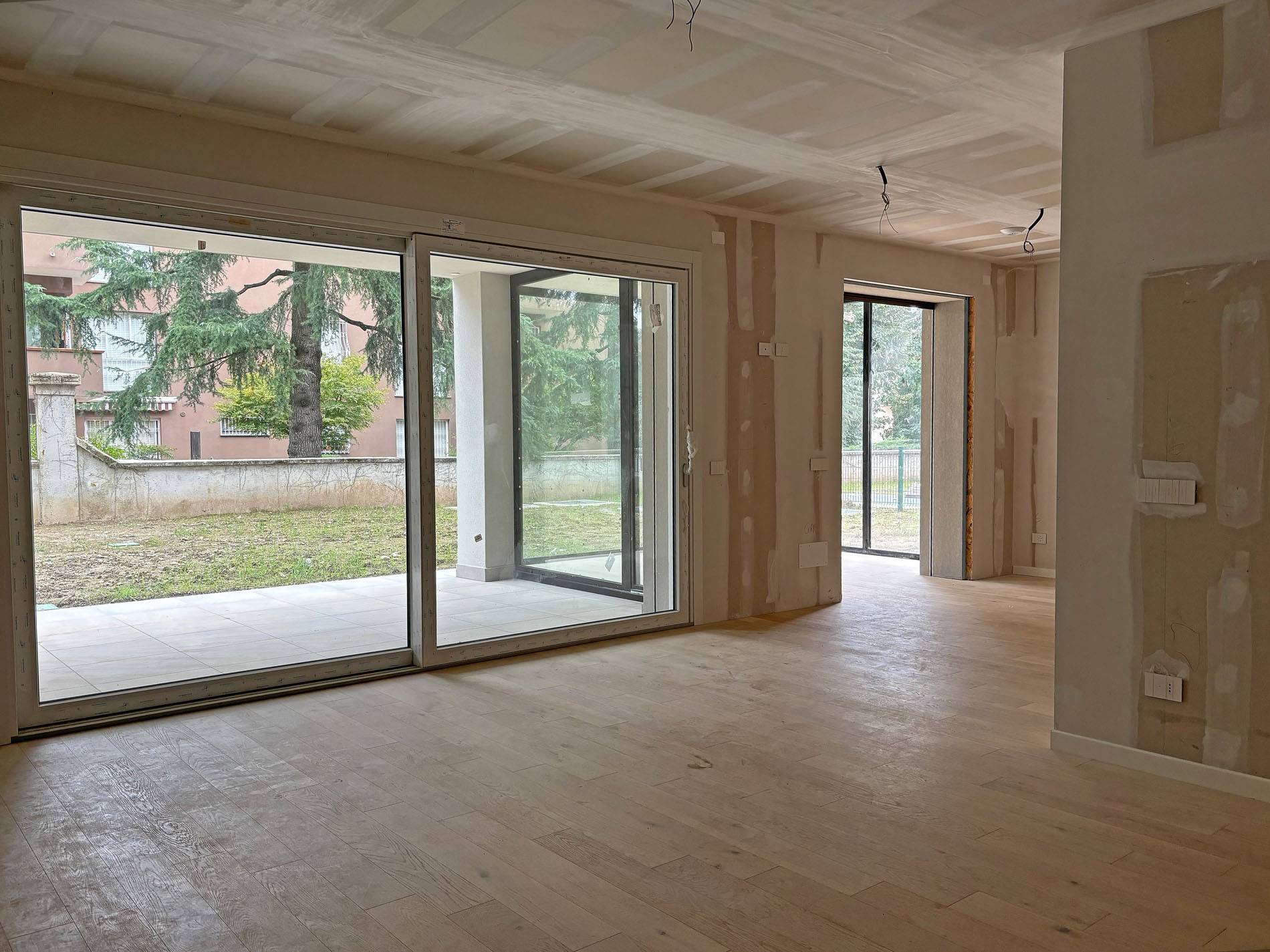 Appartamento in vendita a Vimercate, Ad.ze Centro