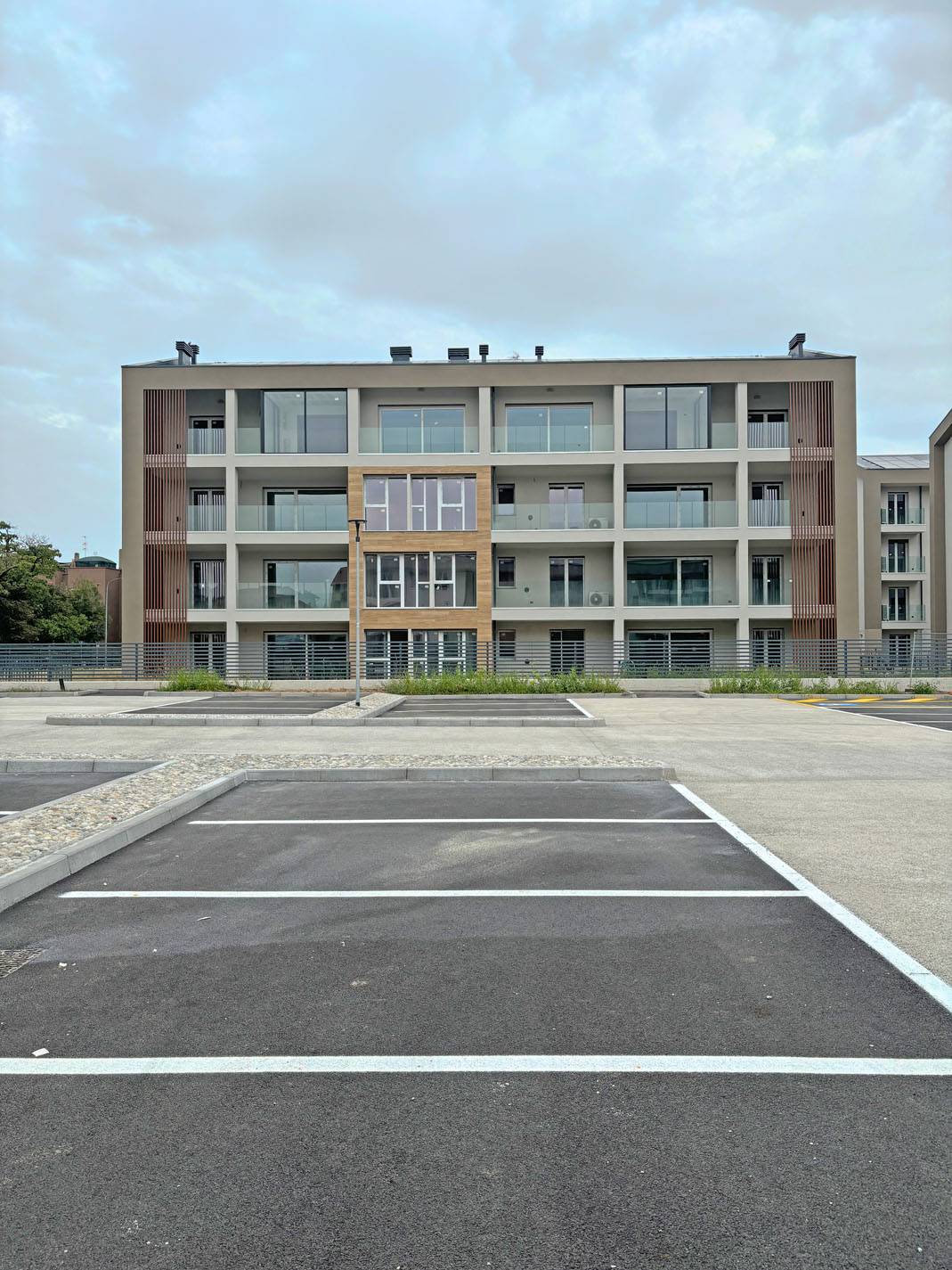 Appartamento in vendita a Vimercate, Ad.ze Centro