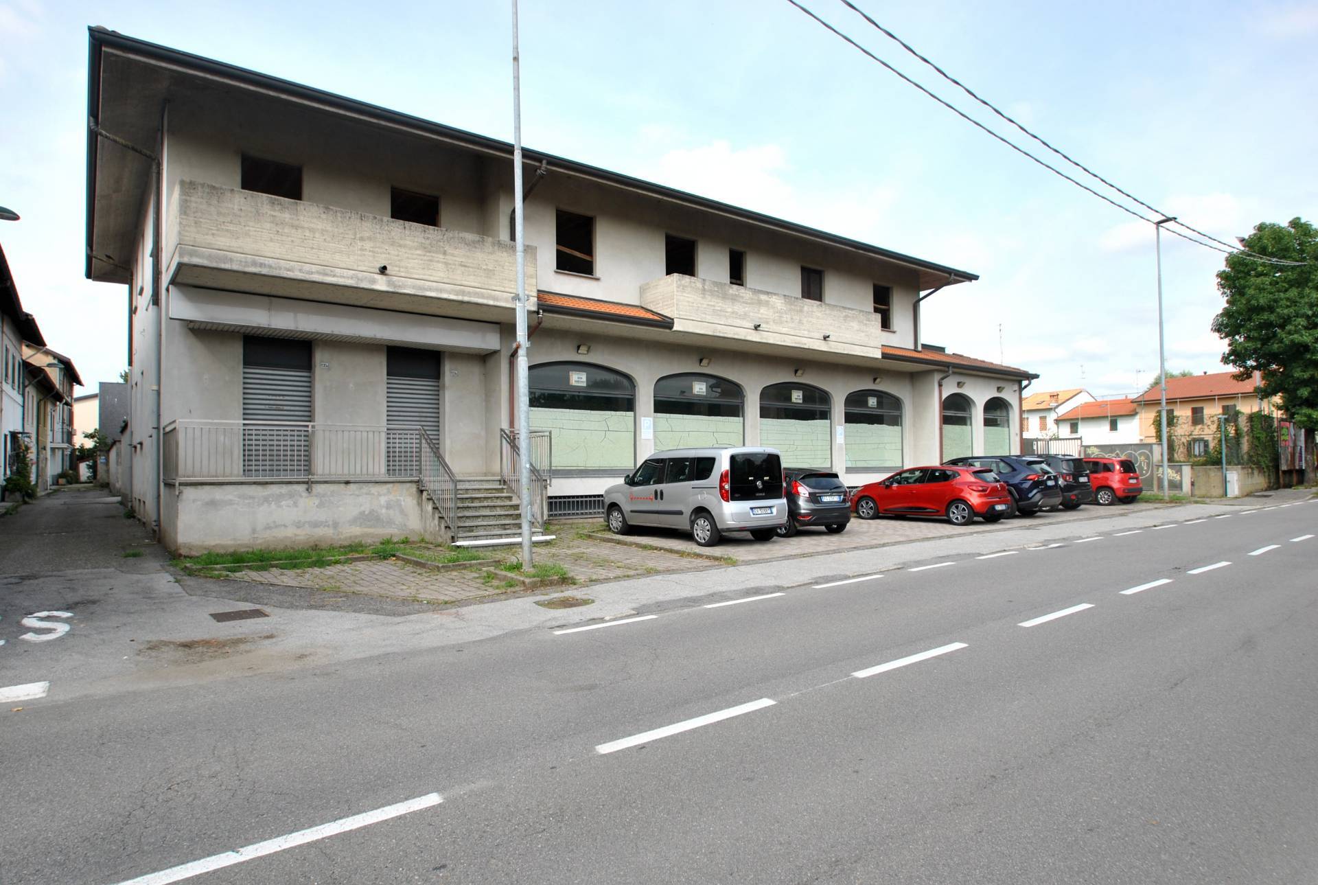 Stabile - Palazzo in vendita a Vimercate, San Maurizio