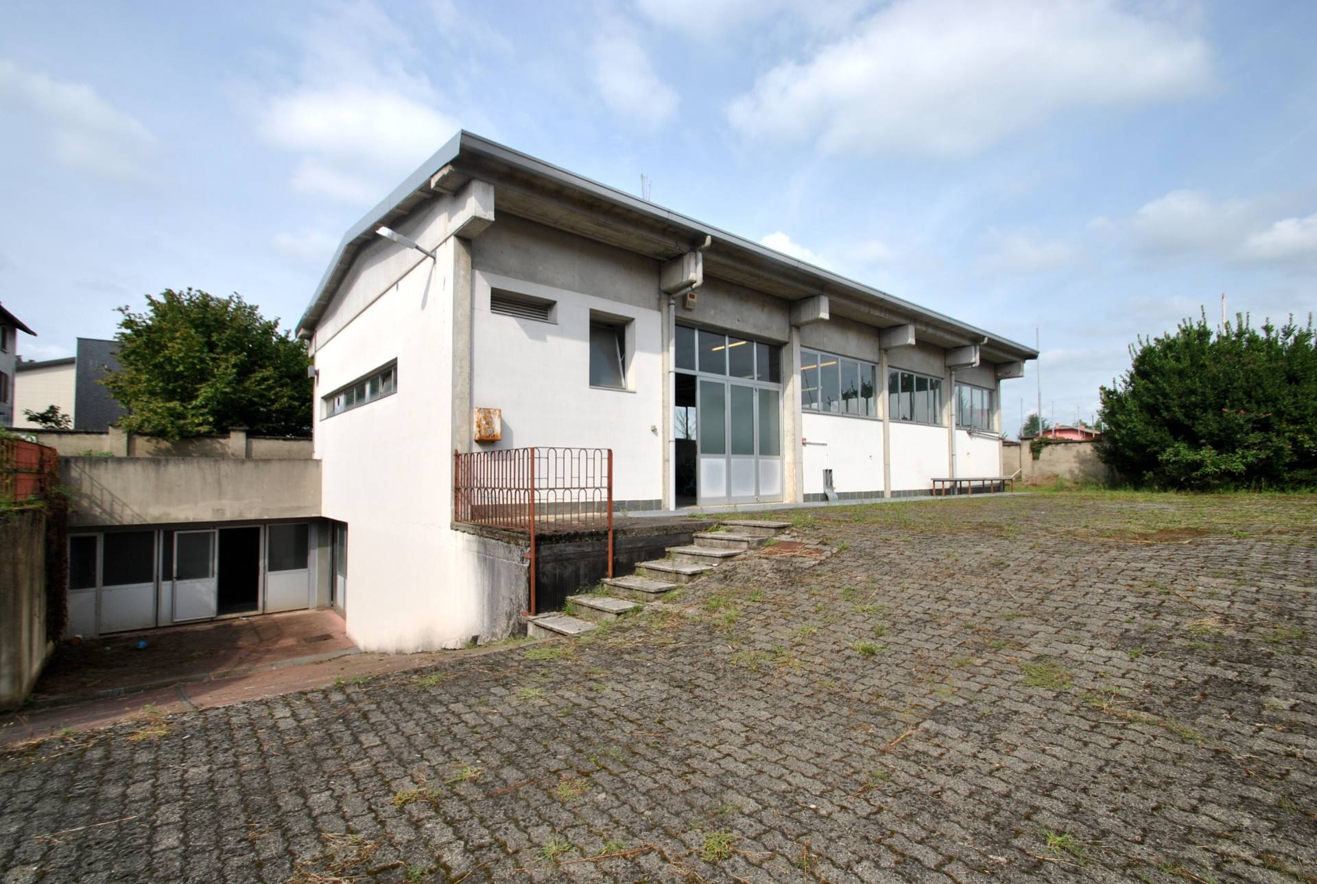 Stabile - Palazzo in vendita a Vimercate, San Maurizio