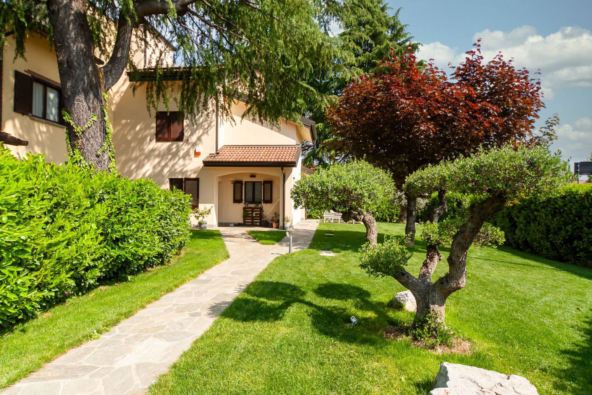 Villa in vendita a Vimercate, Vimercate Oreno