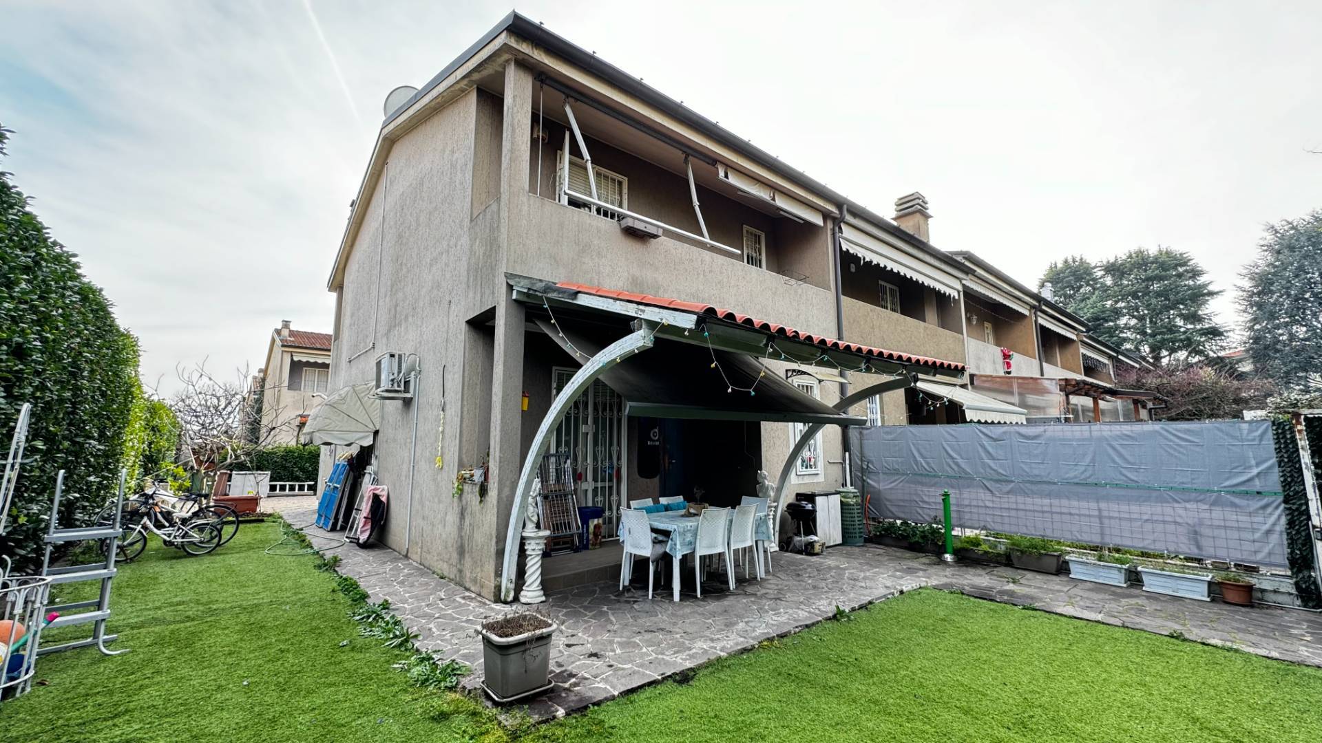 Villette a schiera in vendita a Burago di Molgora, Burago Molgora