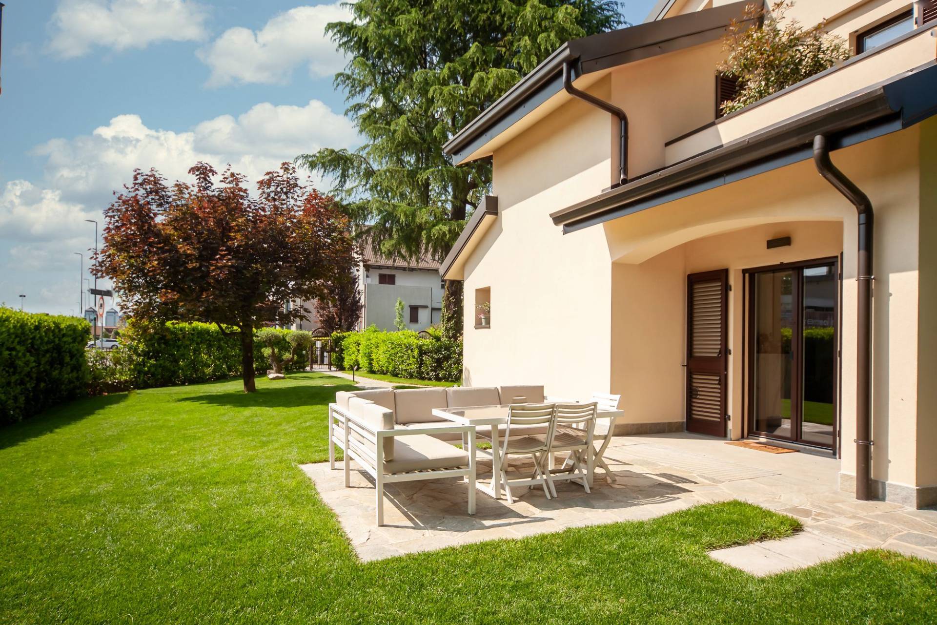 Villa in vendita a Vimercate, Vimercate Oreno