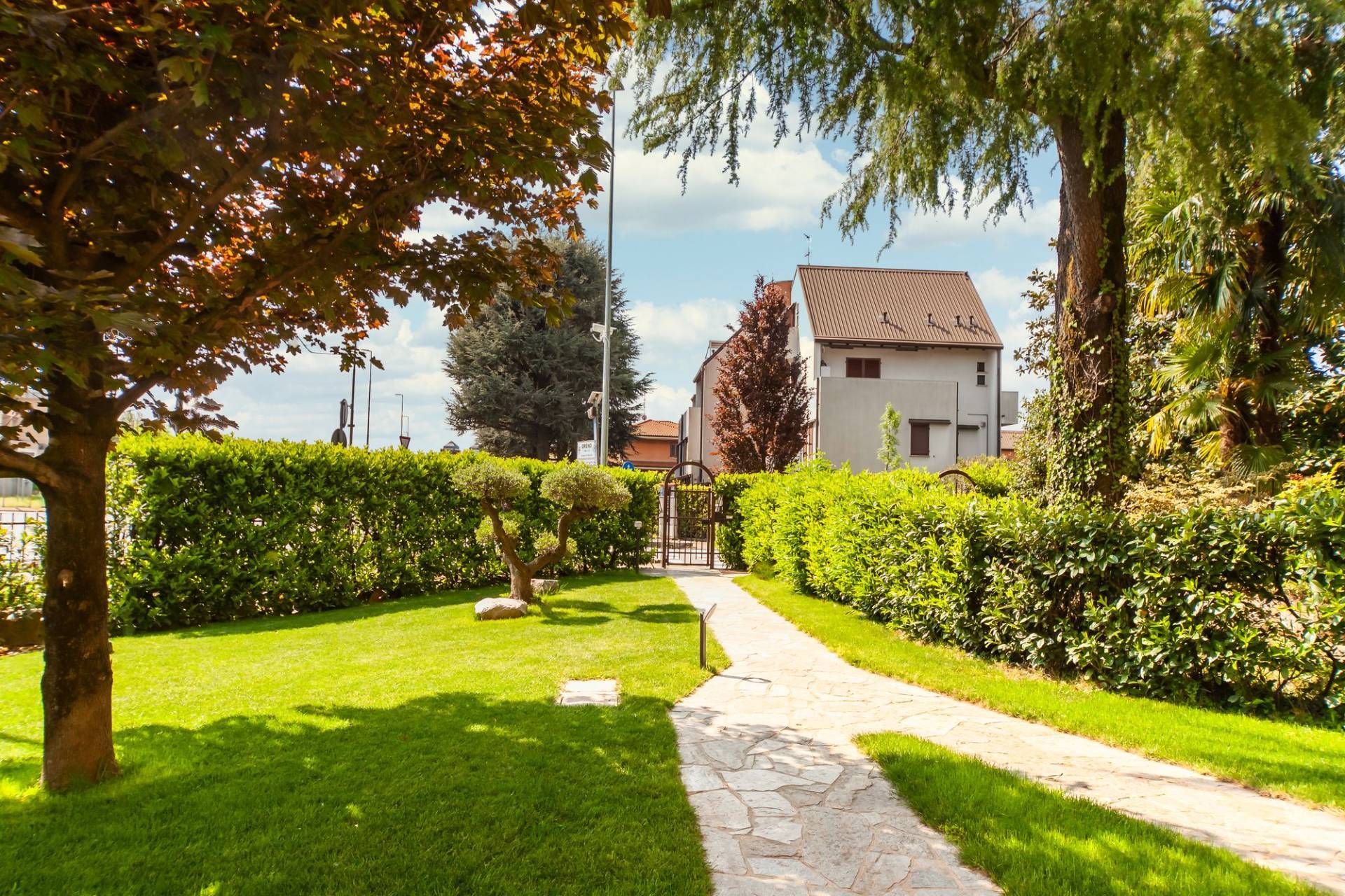 Villa in vendita a Vimercate, Vimercate Oreno