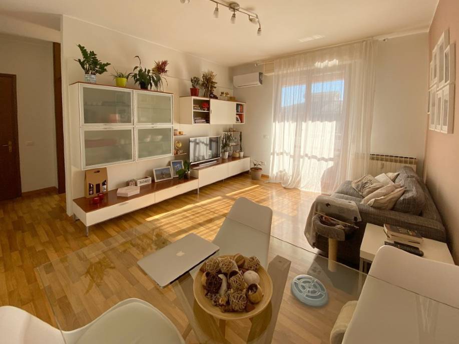 Appartamento in vendita a Vimercate, Zona Sud