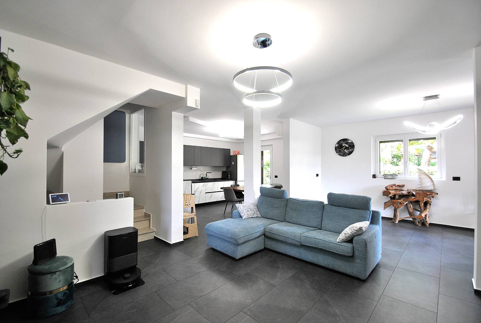 Villa in vendita a Vimercate, Vimercate Oreno