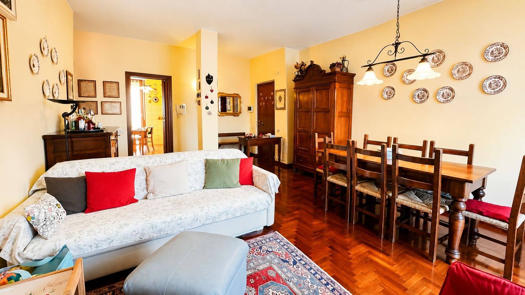 Appartamento in vendita a Vimercate, Centro - Via Rota