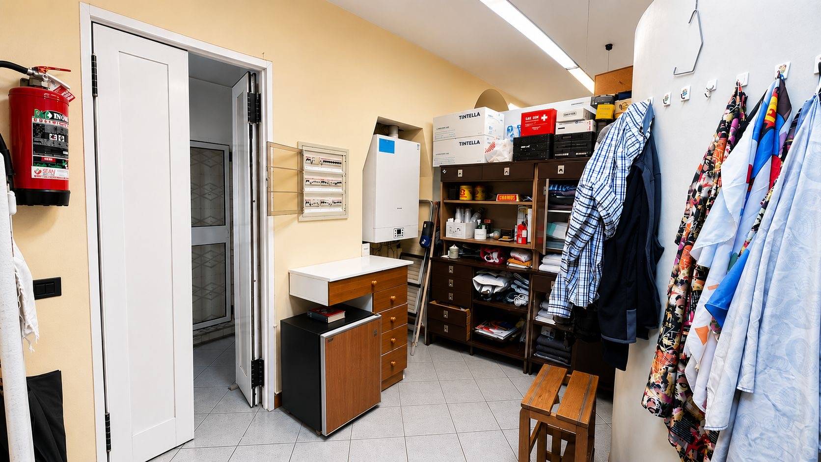 Negozio in affitto a Vimercate, Adiacente Il Centro