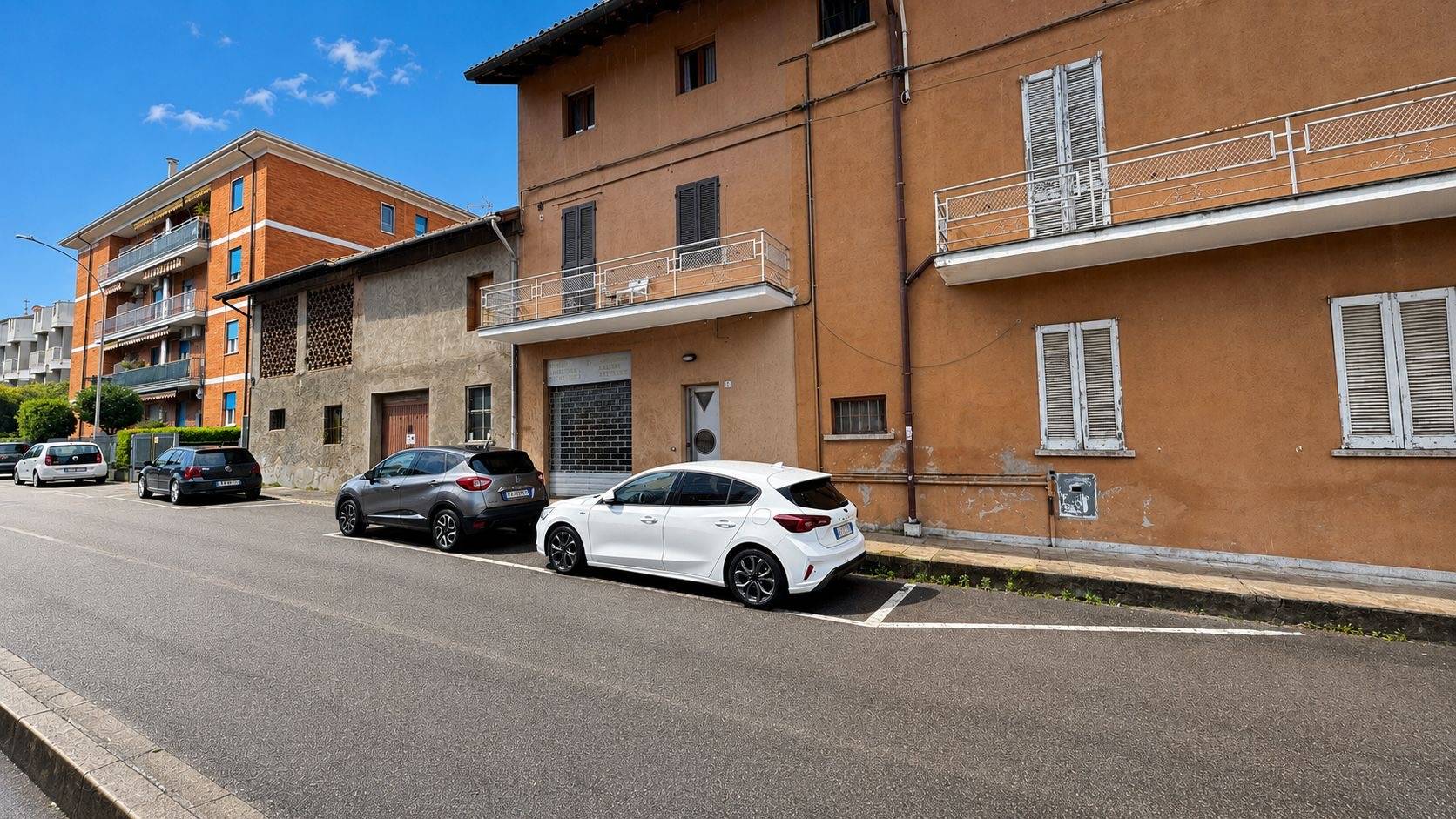 Negozio in affitto a Roncello