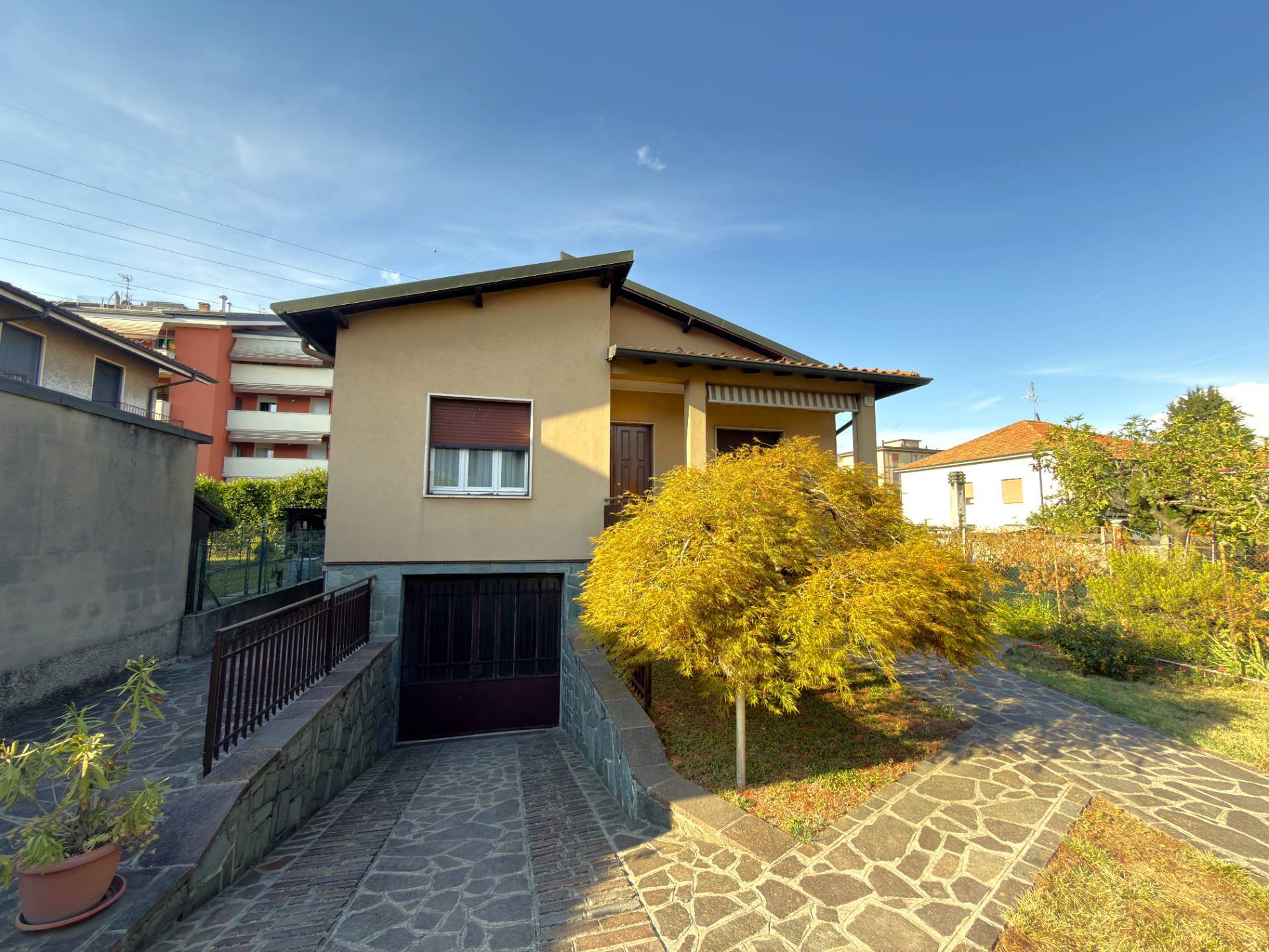 Villa Unifamiliare in vendita a Trezzo sull'Adda, Semicentro