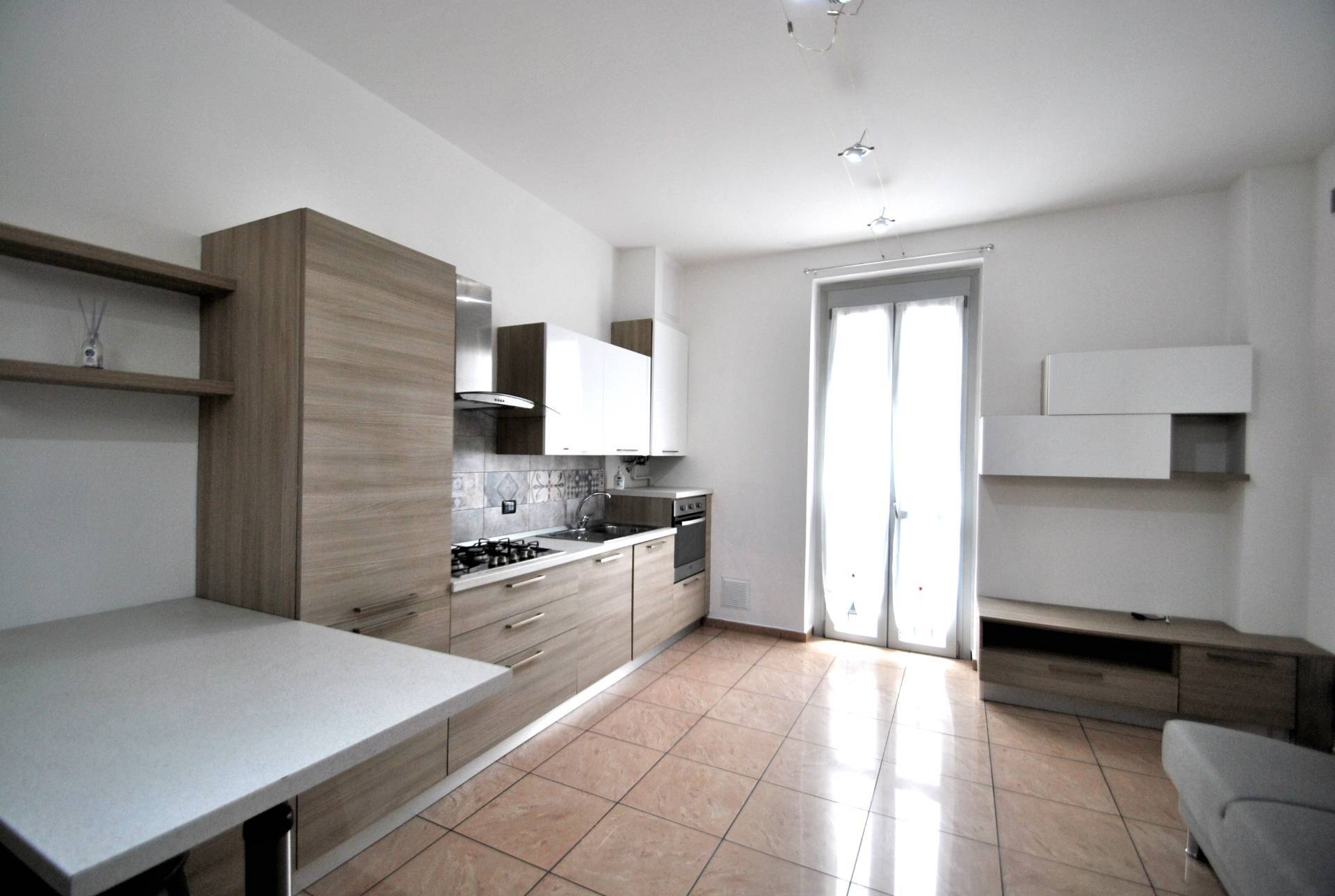 Porzione di casa in affitto a Ornago, Centro Paese