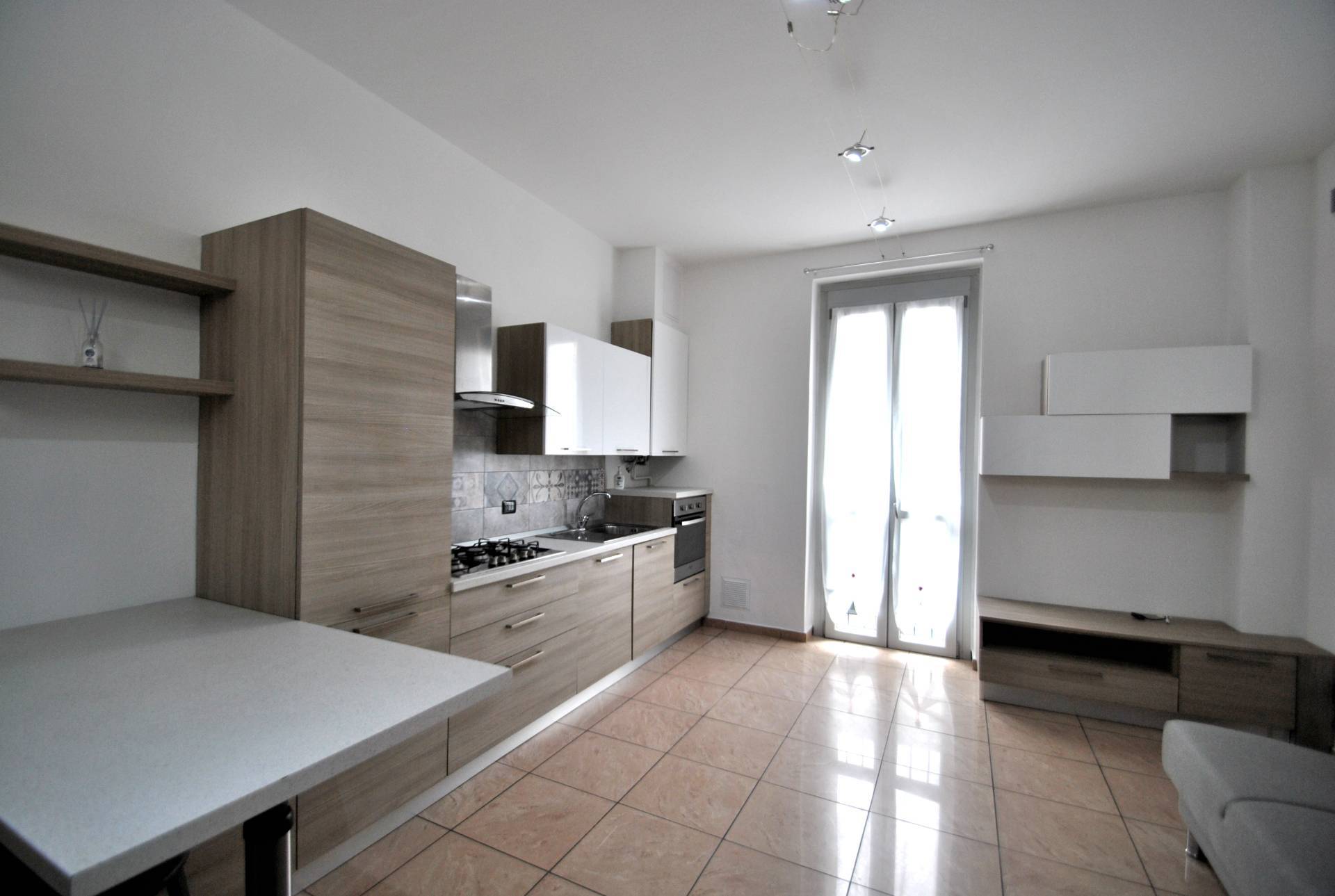 Porzione di casa in affitto a Ornago, Centro Paese