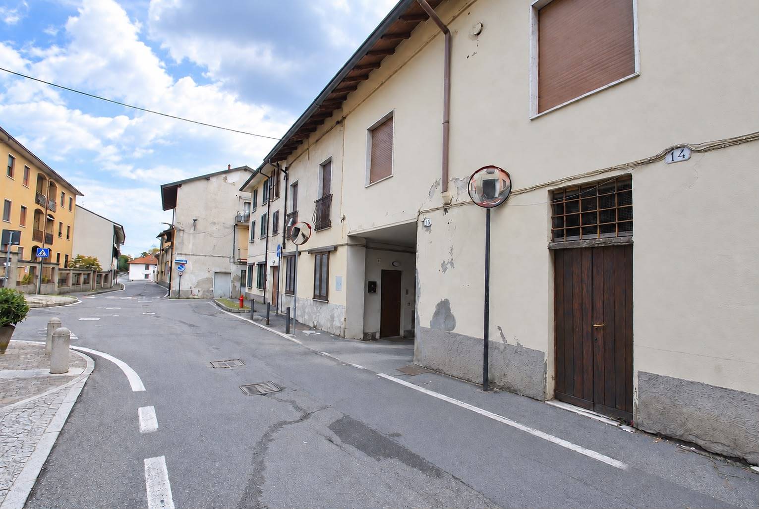 Appartamento in vendita a Vimercate, Ruginello