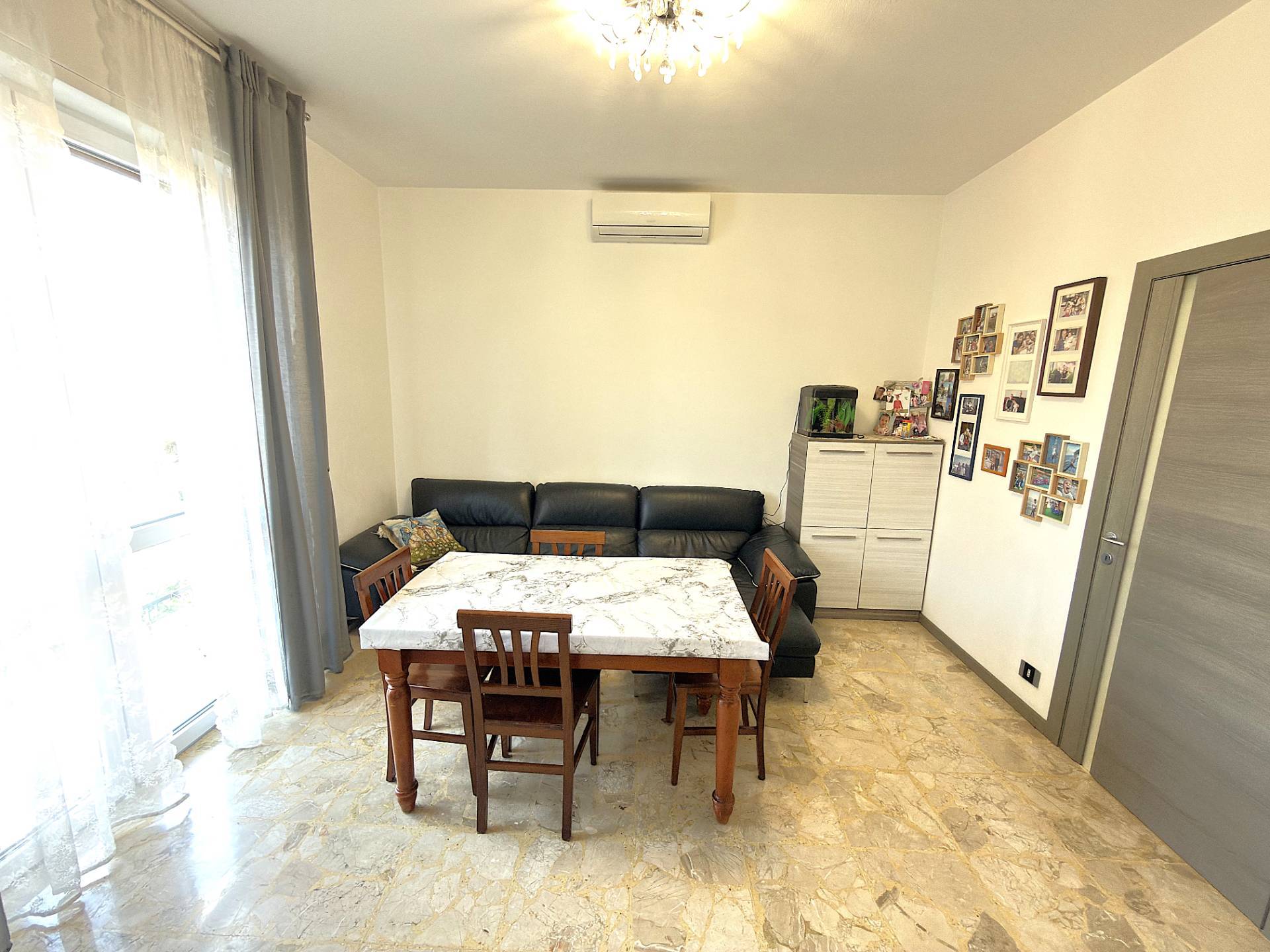 Appartamento in vendita a Arcore, Semicentro