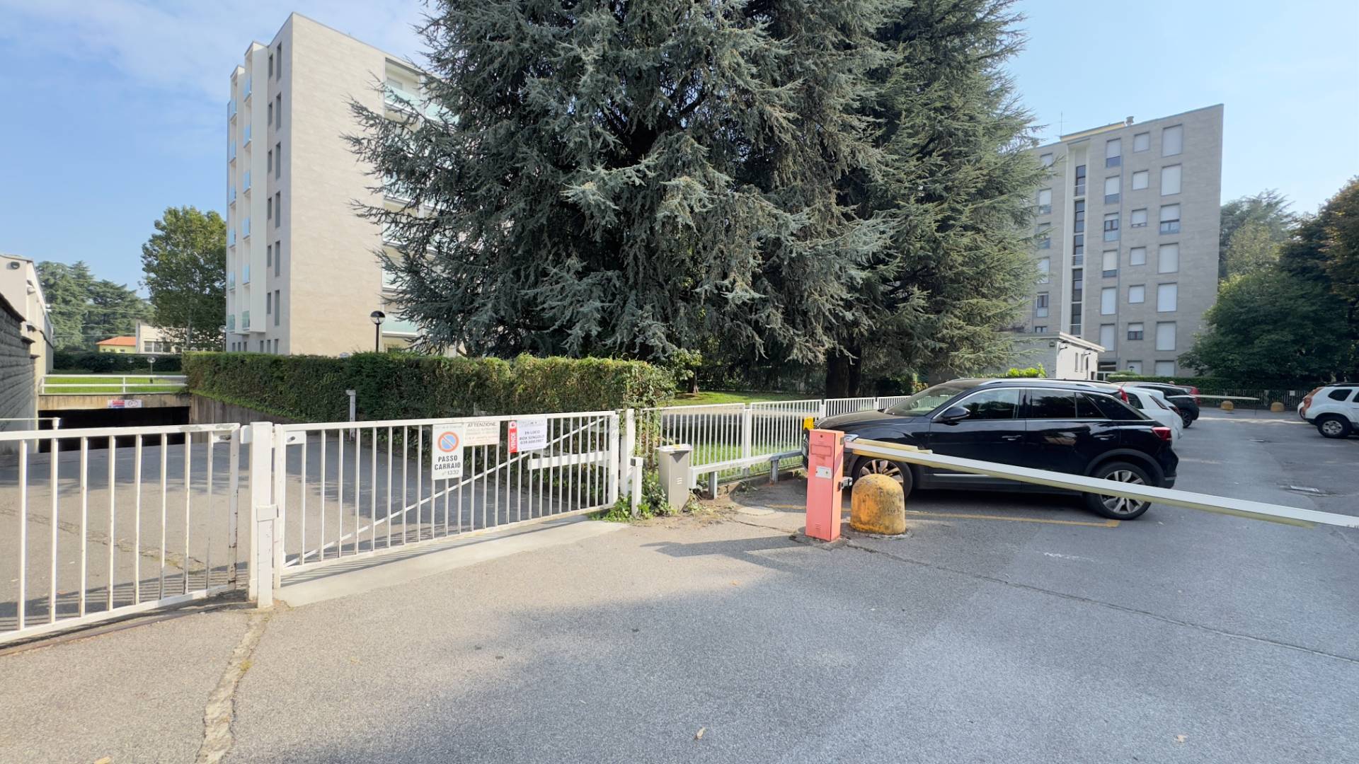 Box o garage in vendita a Vimercate, Centro