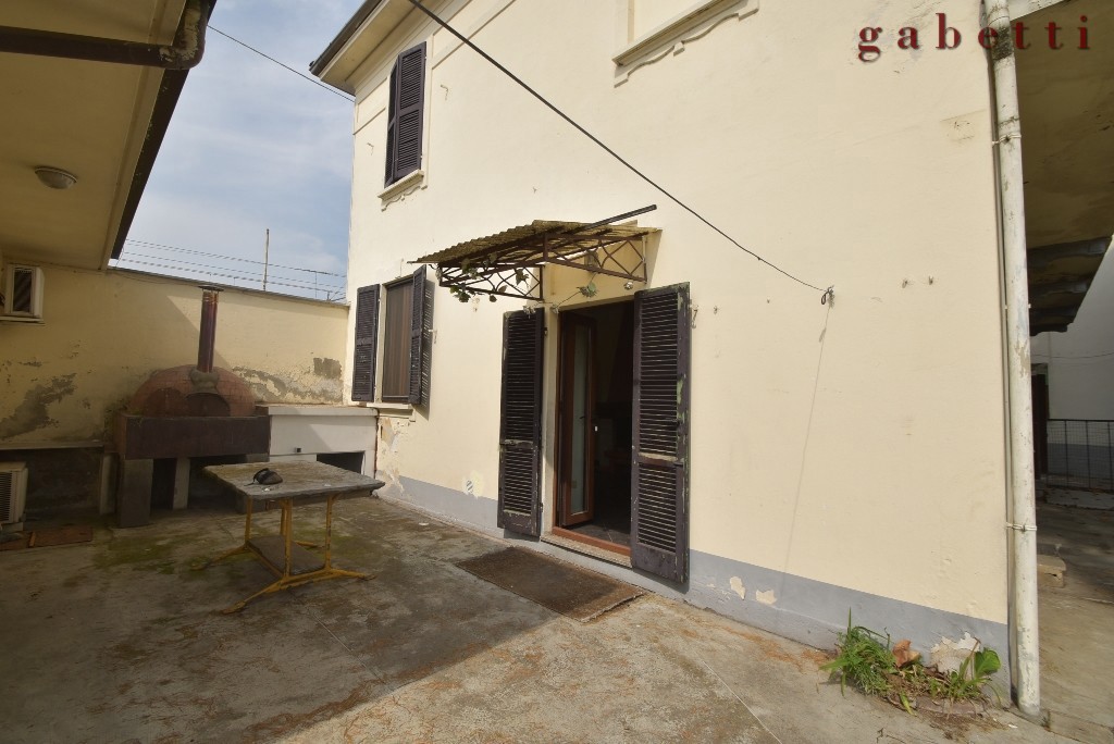 Villa in vendita a Trecate