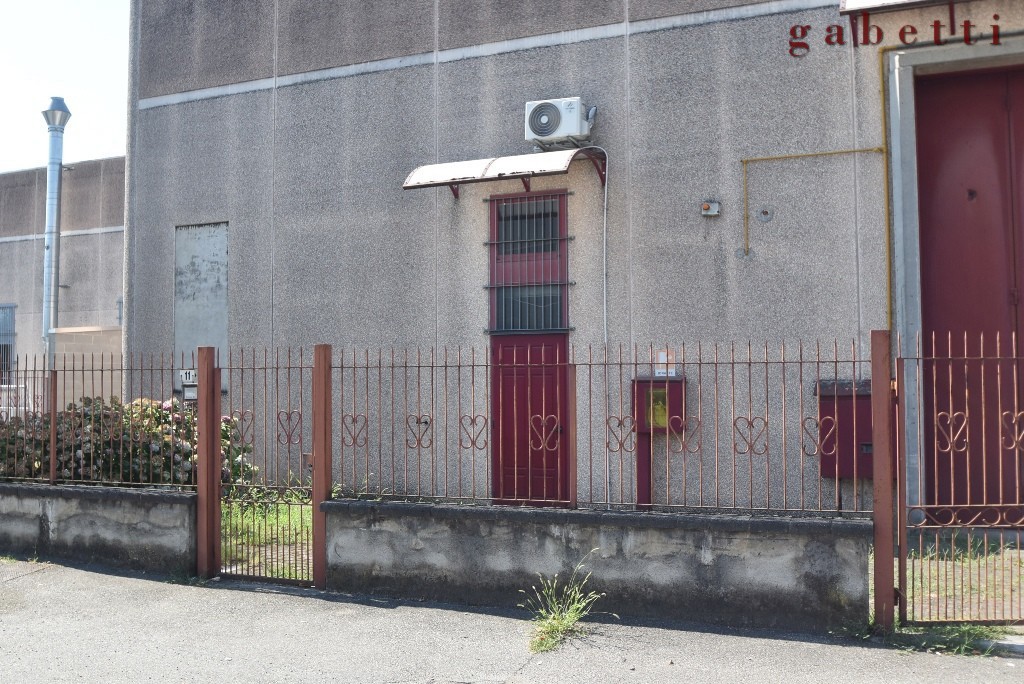 Capannone in affitto a Santo Stefano Ticino