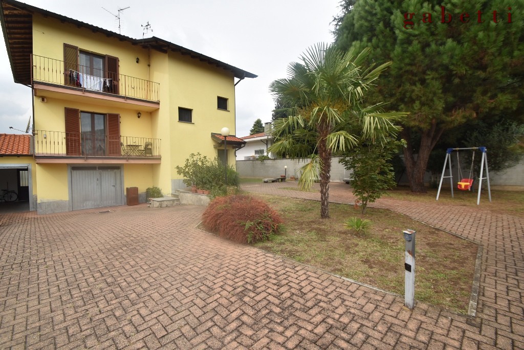 Trilocale arredato in affitto a Corbetta